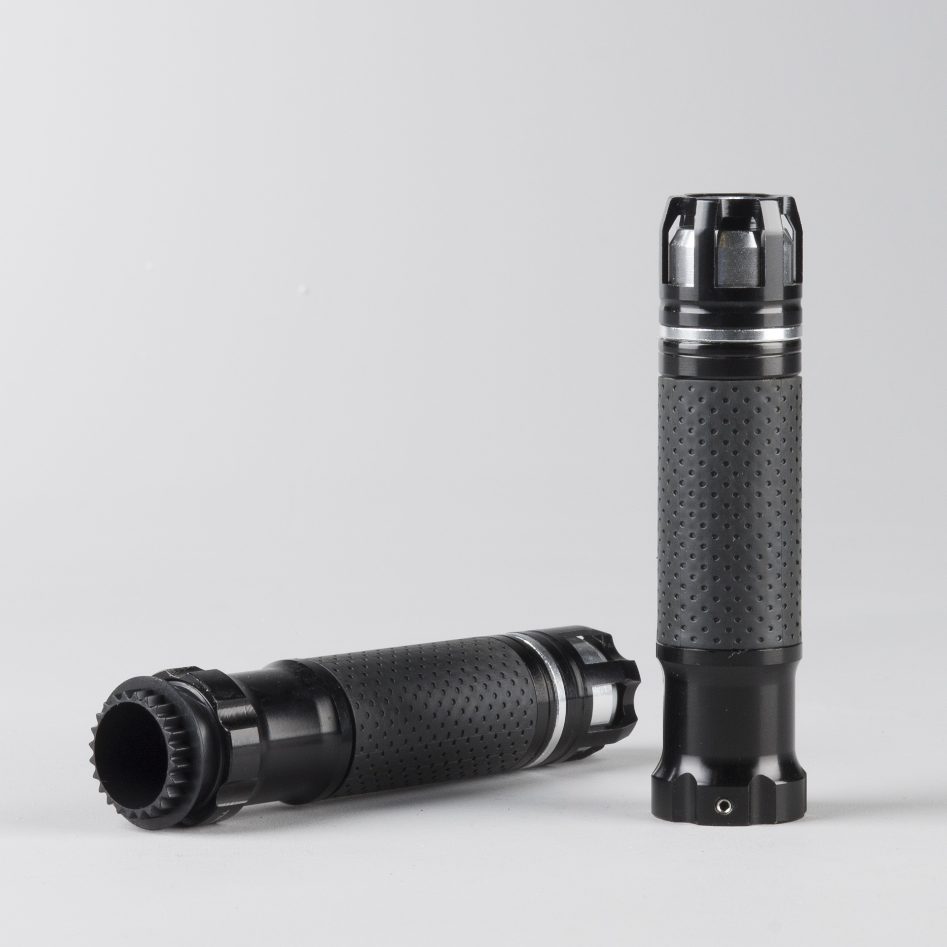 Snell Marshall Grips