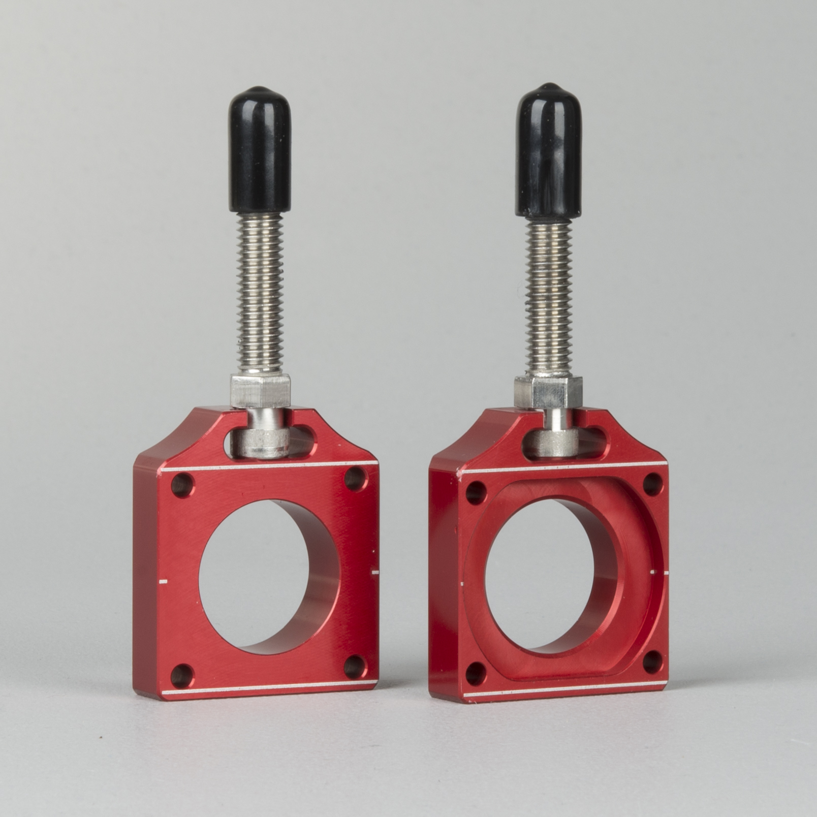 Achteras afstandhouder / bevestiging voor kettingspanner BOLT