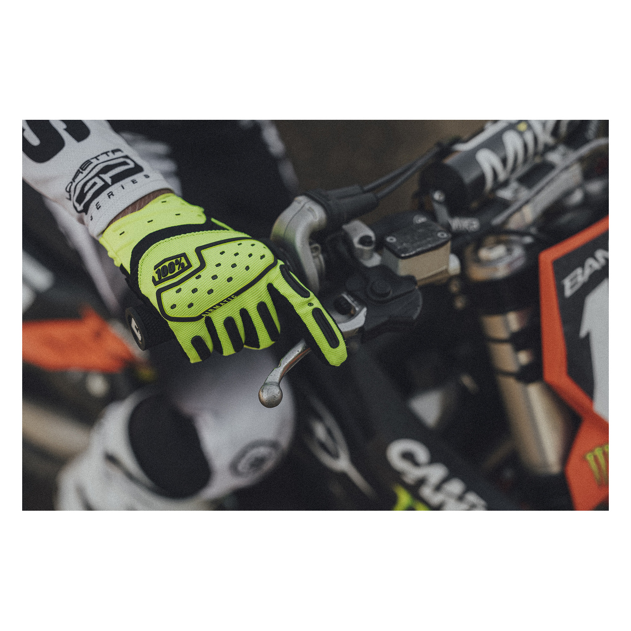 100% Airmatic Youth MX Gloves