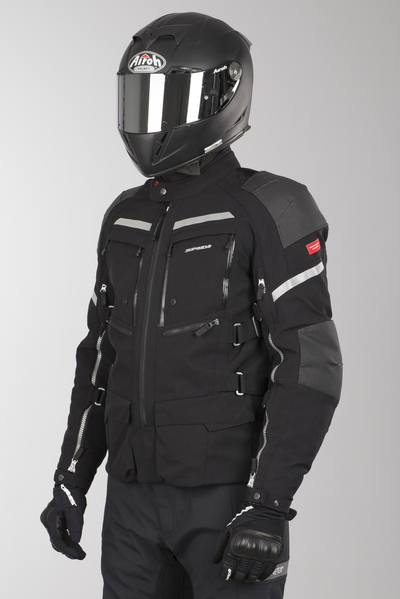 Sidi Armakore Jacket