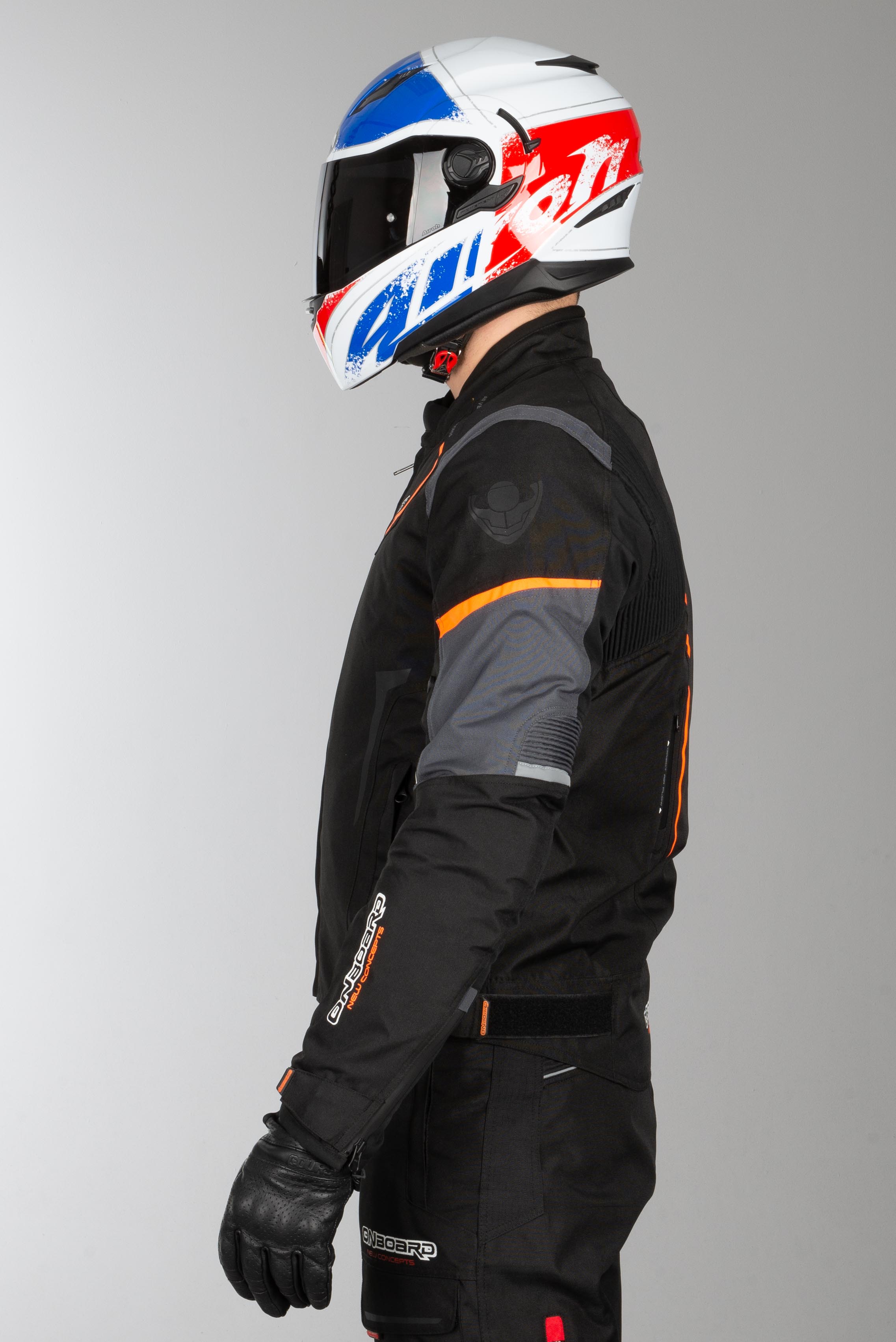 ON BOARD Dynamic Short Jacket