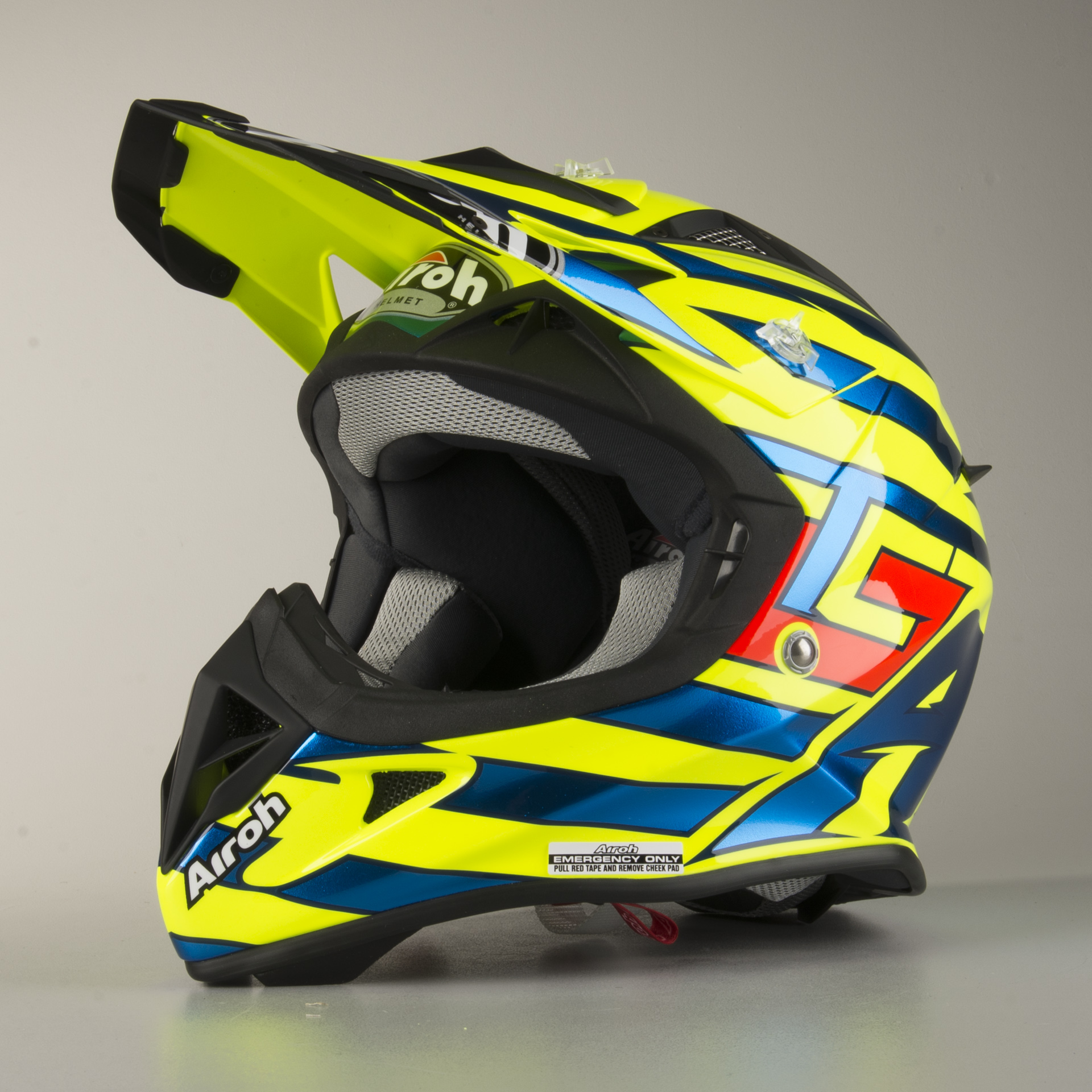 Crosshelm Airoh Aviator J 'Cairoli Qatar'