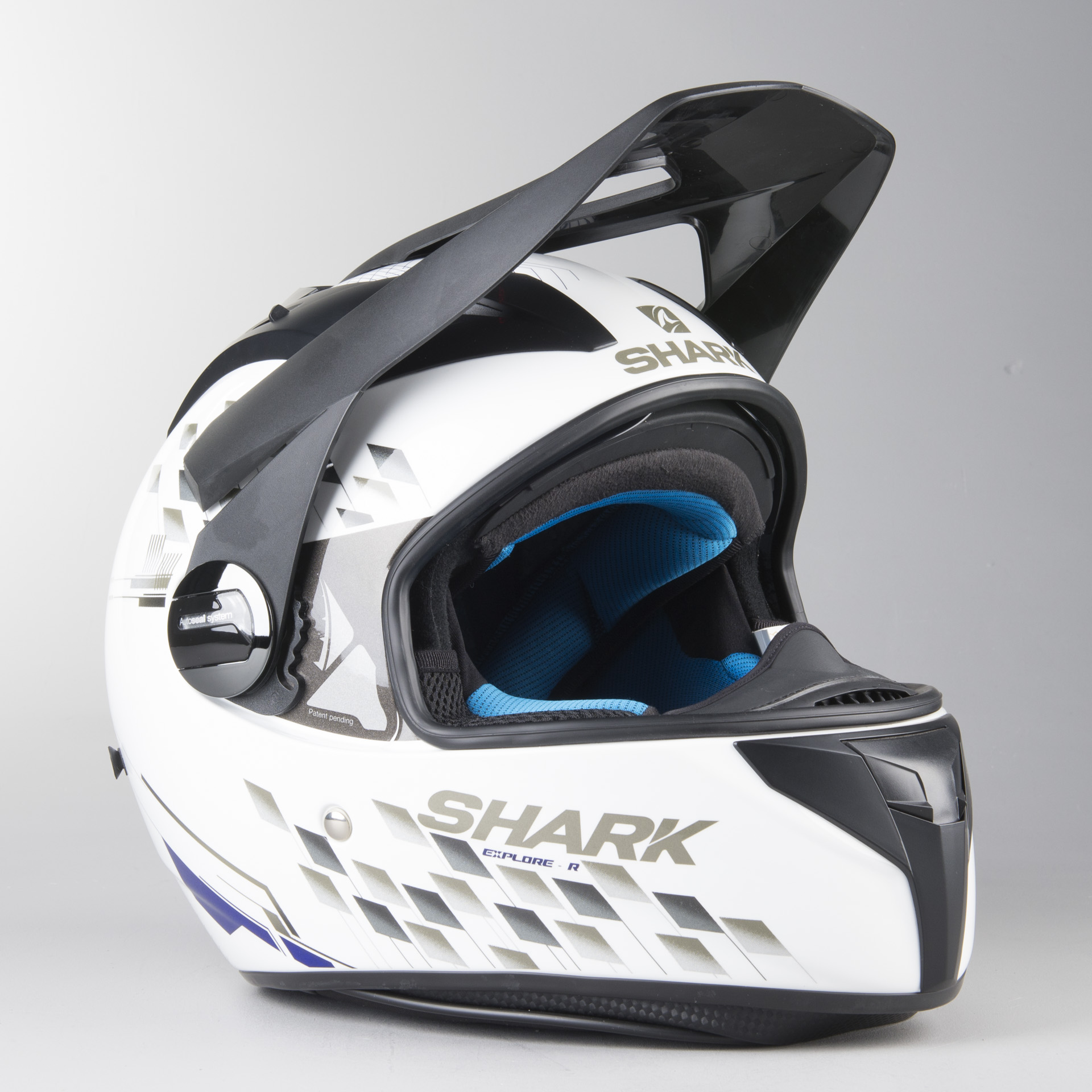 Casco Adventure Shark Explore-R Arachneus