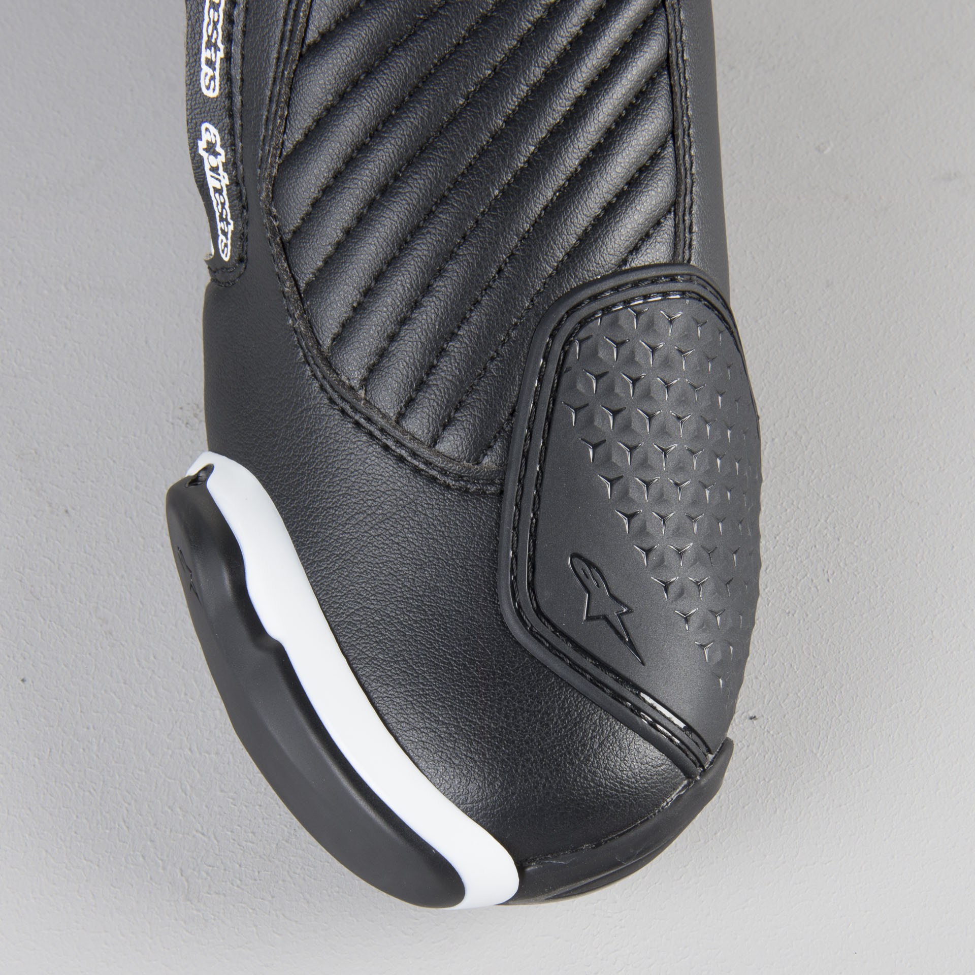 Alpinestars SMX Plus v2 MC Shoes | 24mx