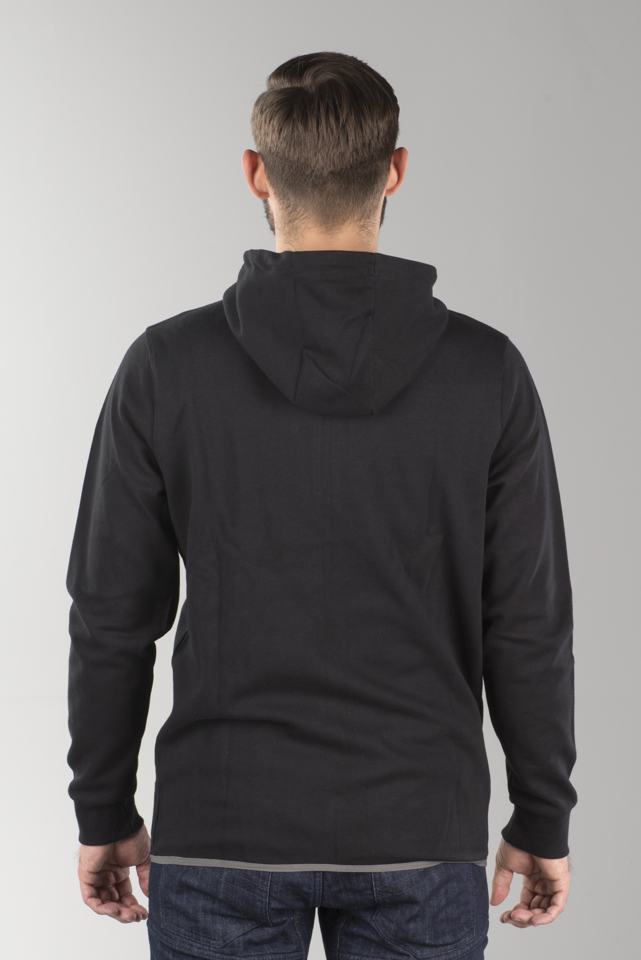 Chaqueta con capucha Sledstore