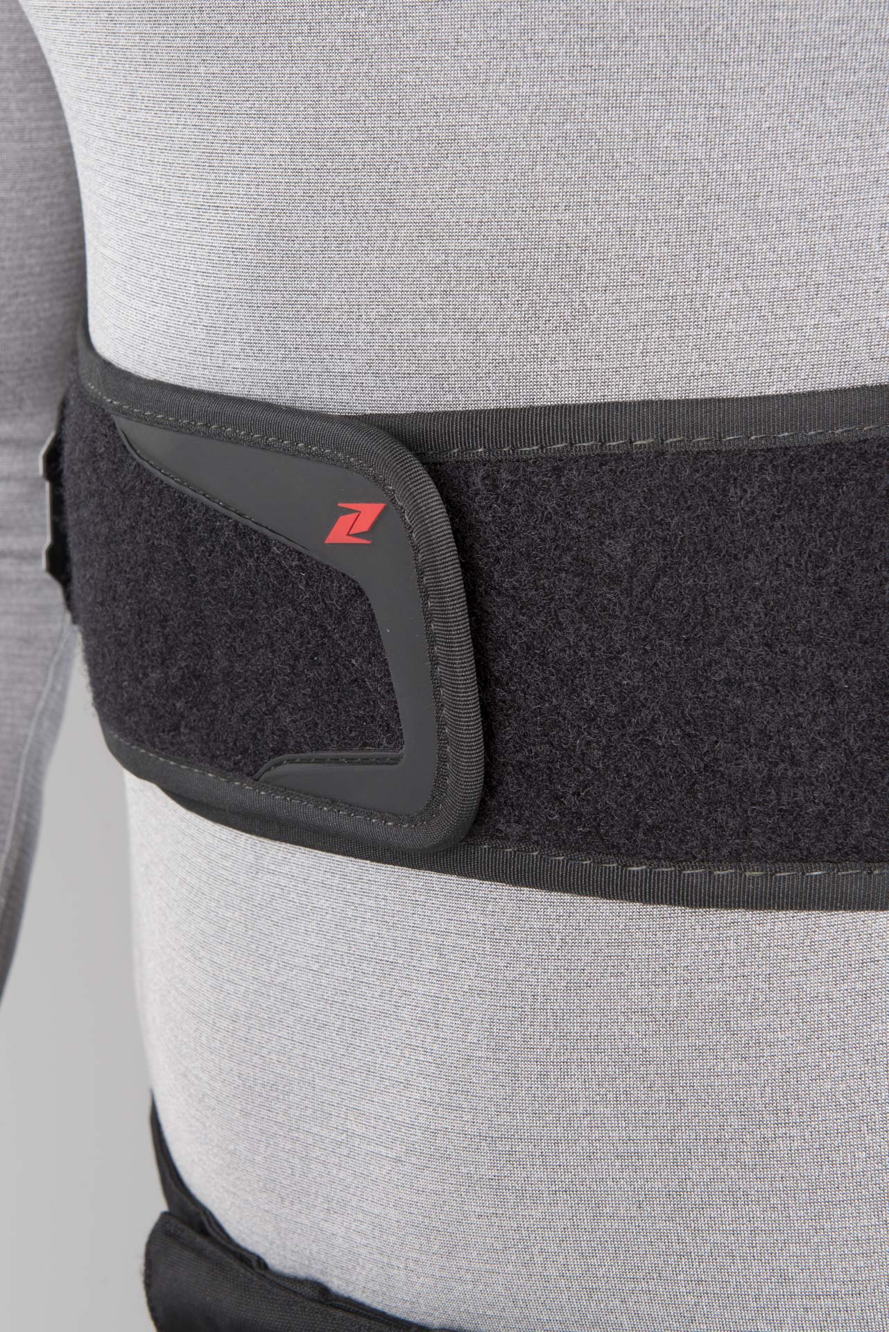 Rugbeschermer Hybrid Pro x6 Zandonà Rood