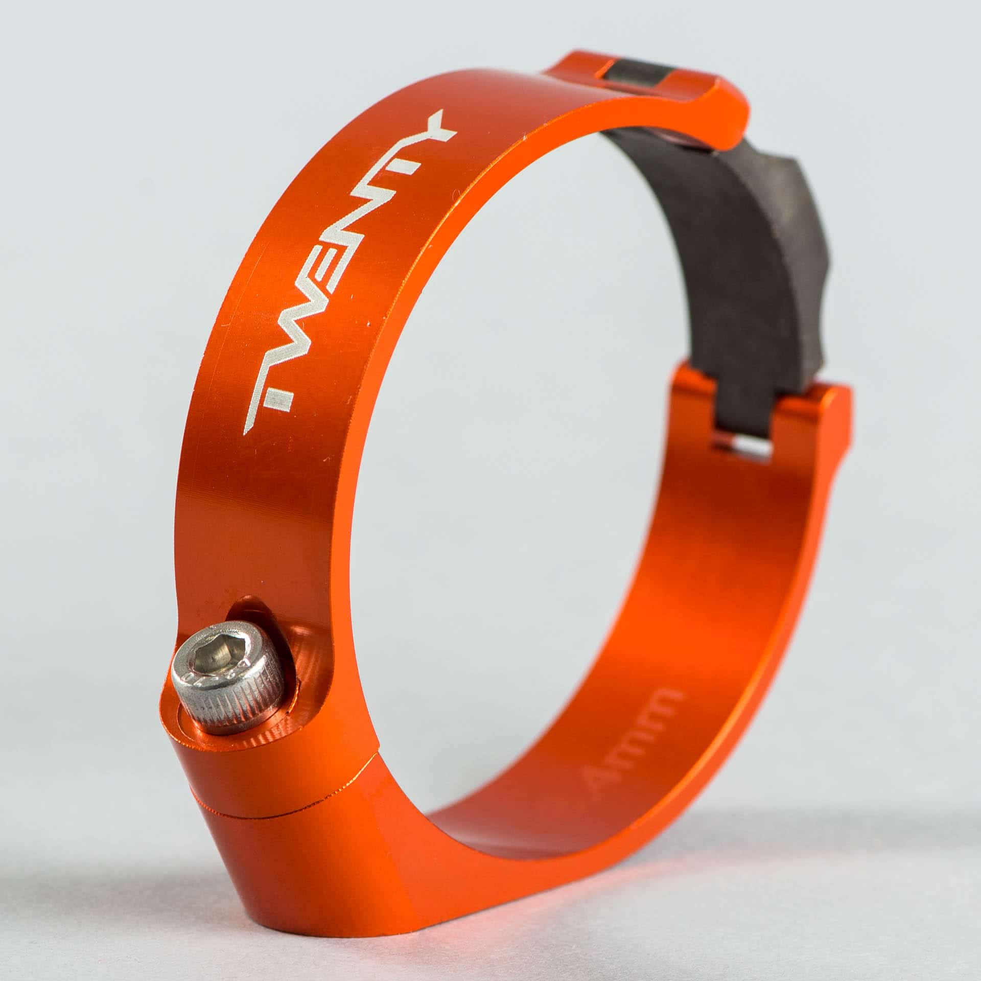 Twenty Holeshot Device