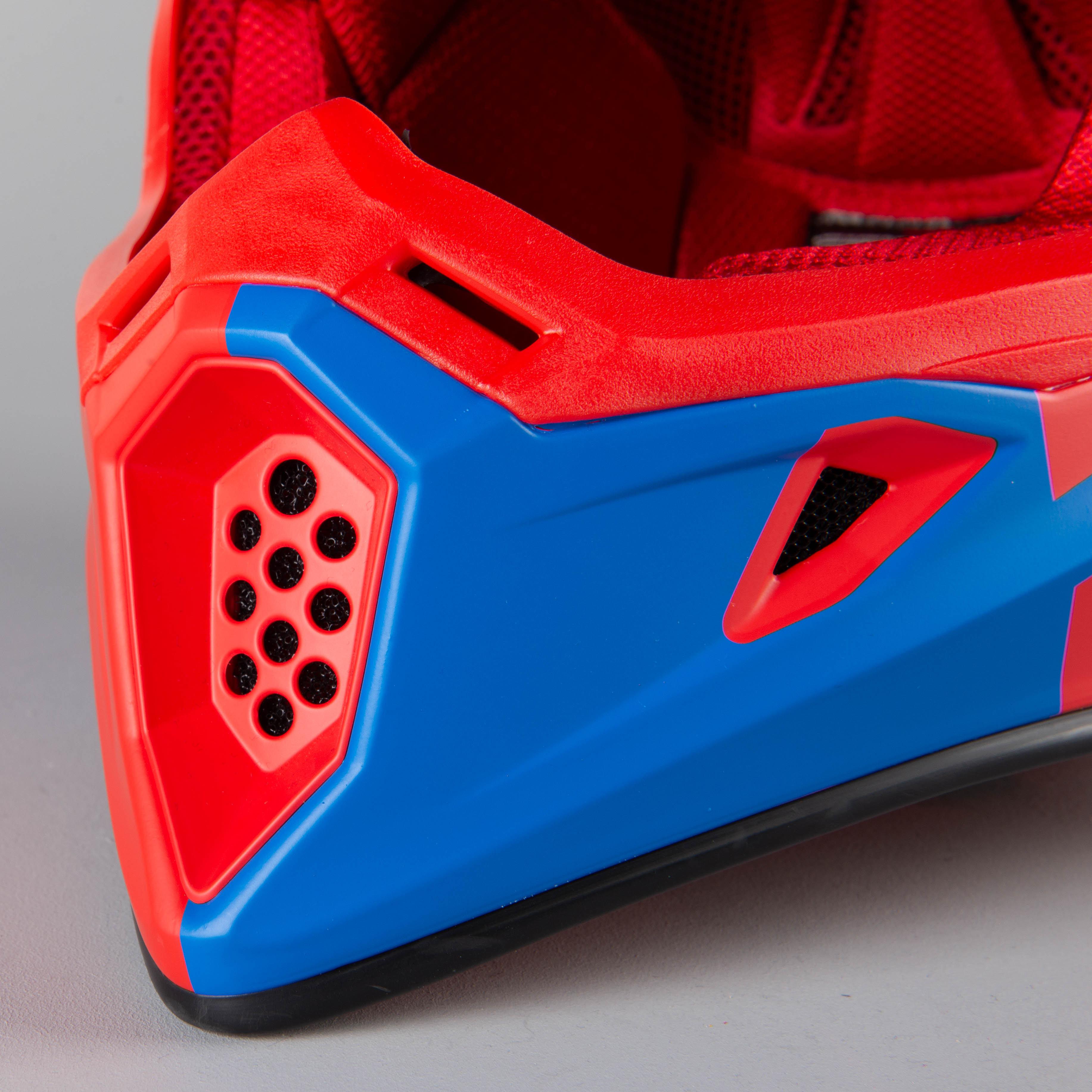 Casco de Cross Raven Airborne
