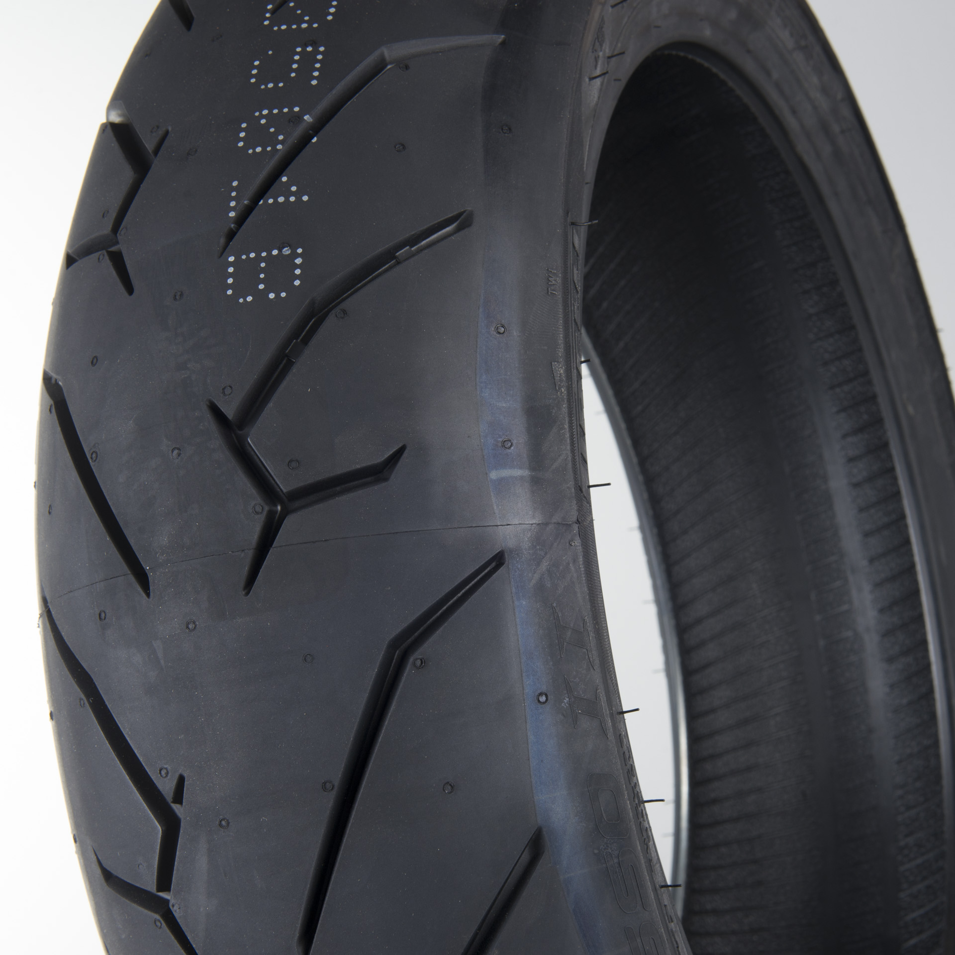 Pirelli Diablo Rosso II MC Rear Tyre