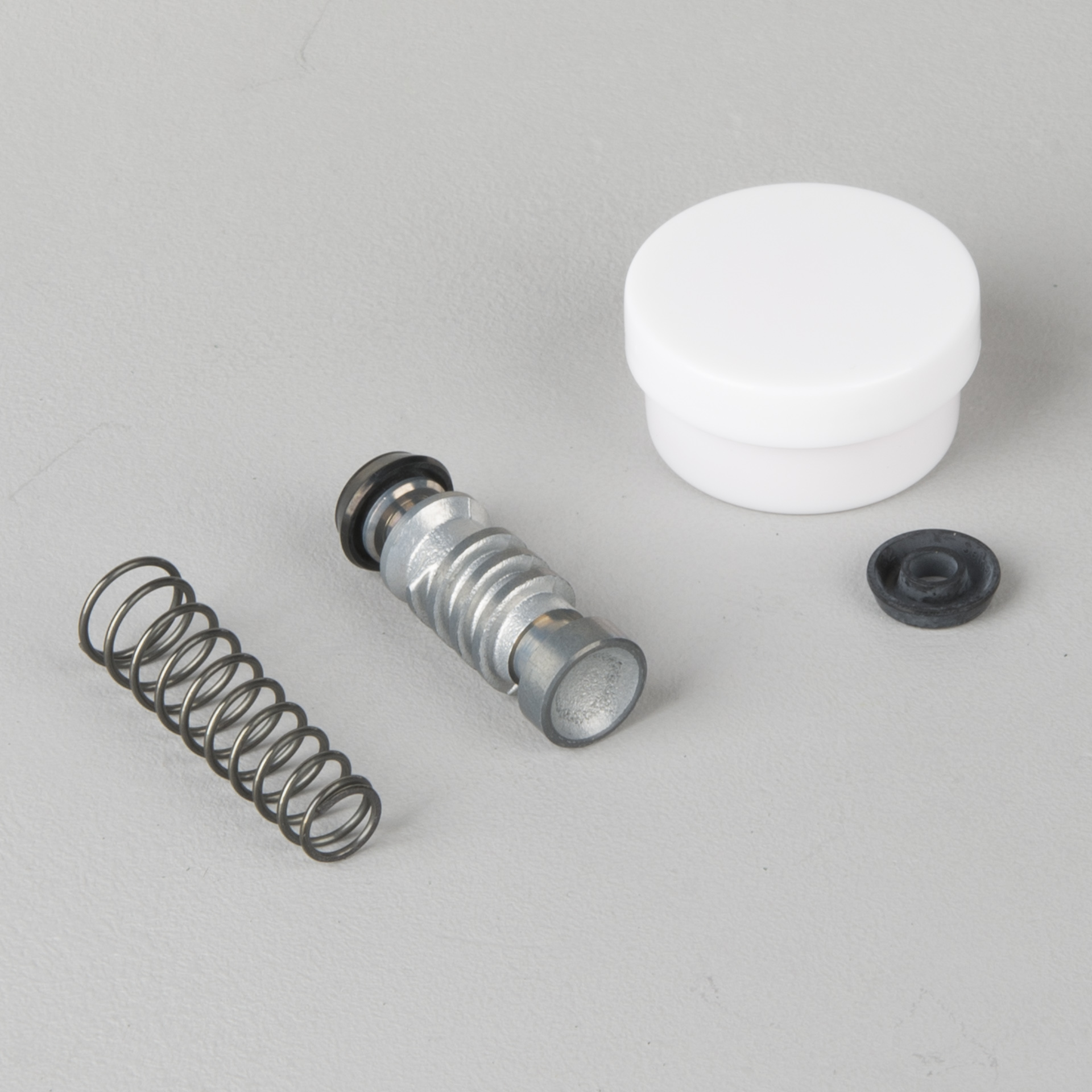 Tourmax: Rear Brake Cylinder Repair Kit