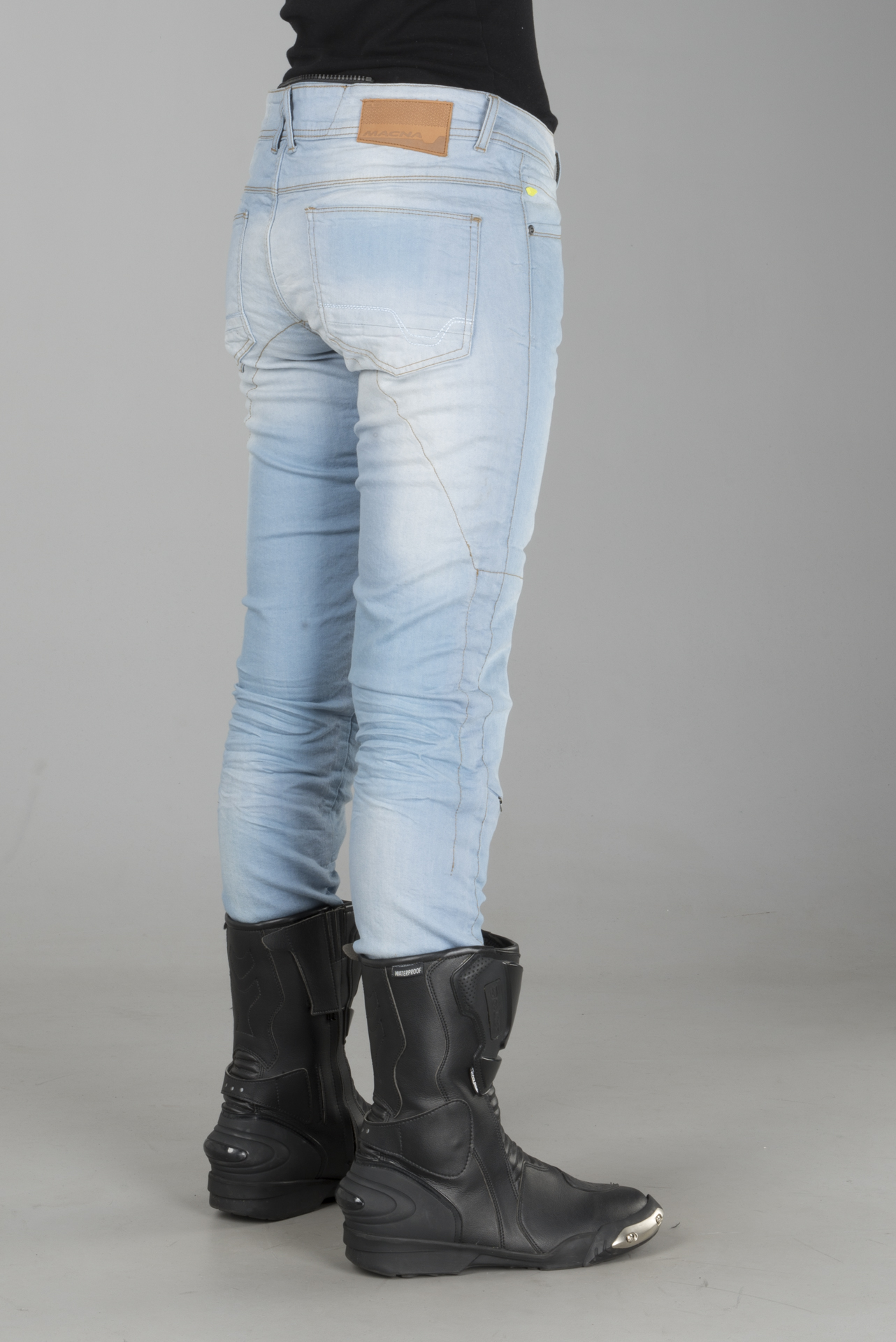Vaqueros de Moto Mujer Macna Jenny Lavado