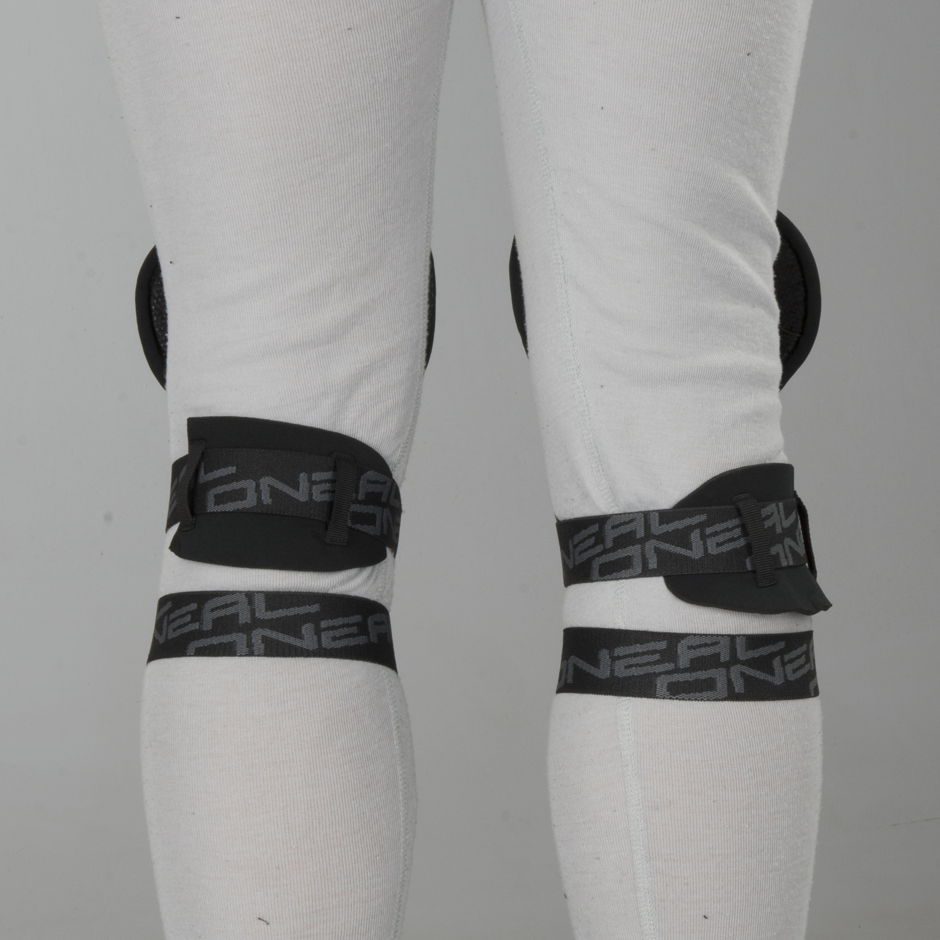 O'Neal Pro 3 Youth Knee Protection