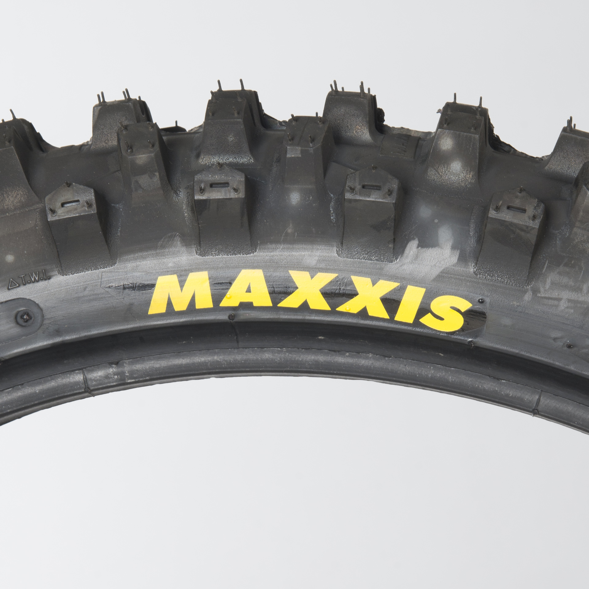 Neumático Delantero Maxxis Maxxcross IT M7304 14"