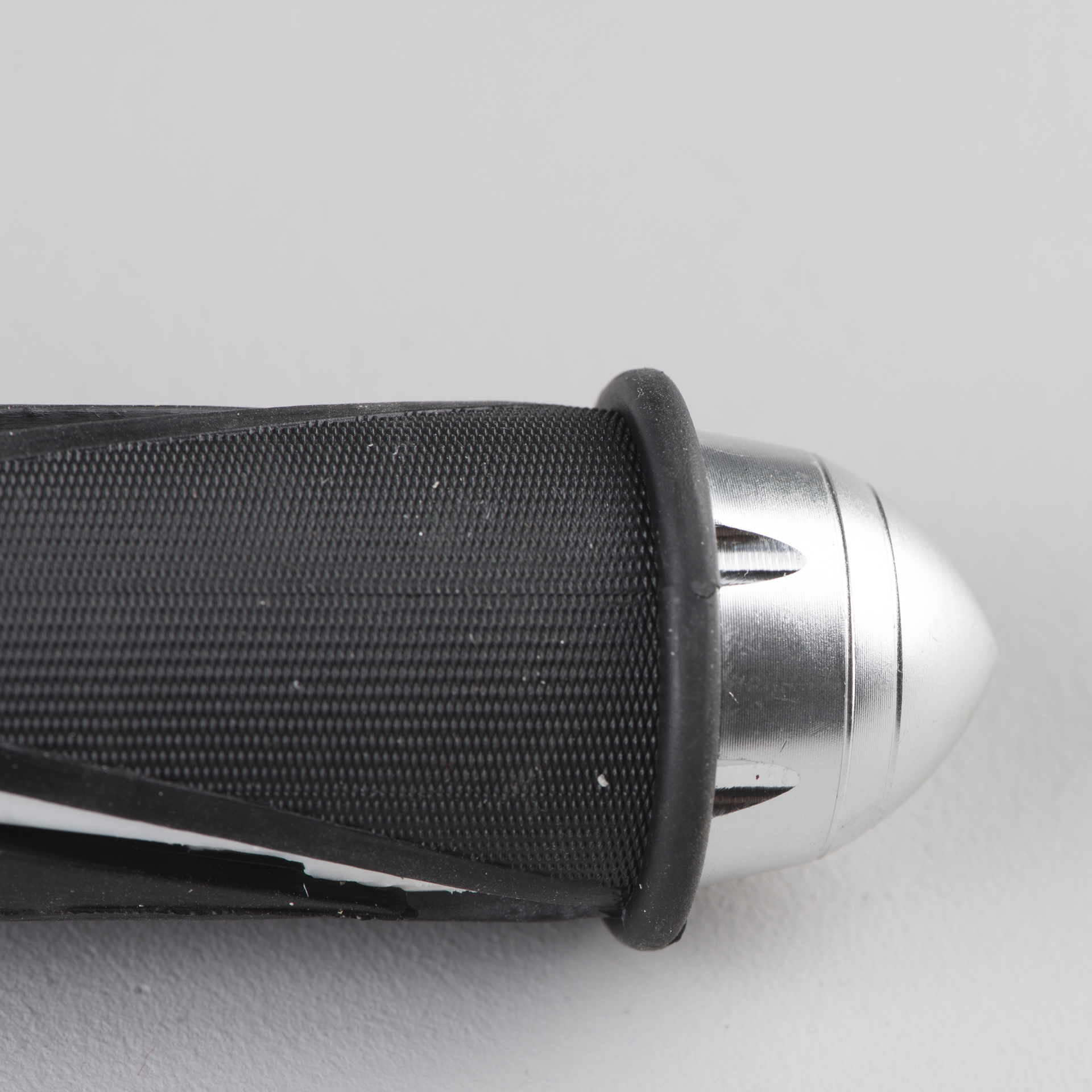 Snell Combat Grips