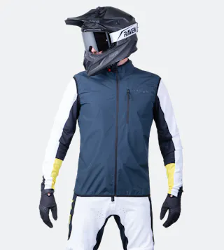 Motokros Prsluk Raven Cold Weather