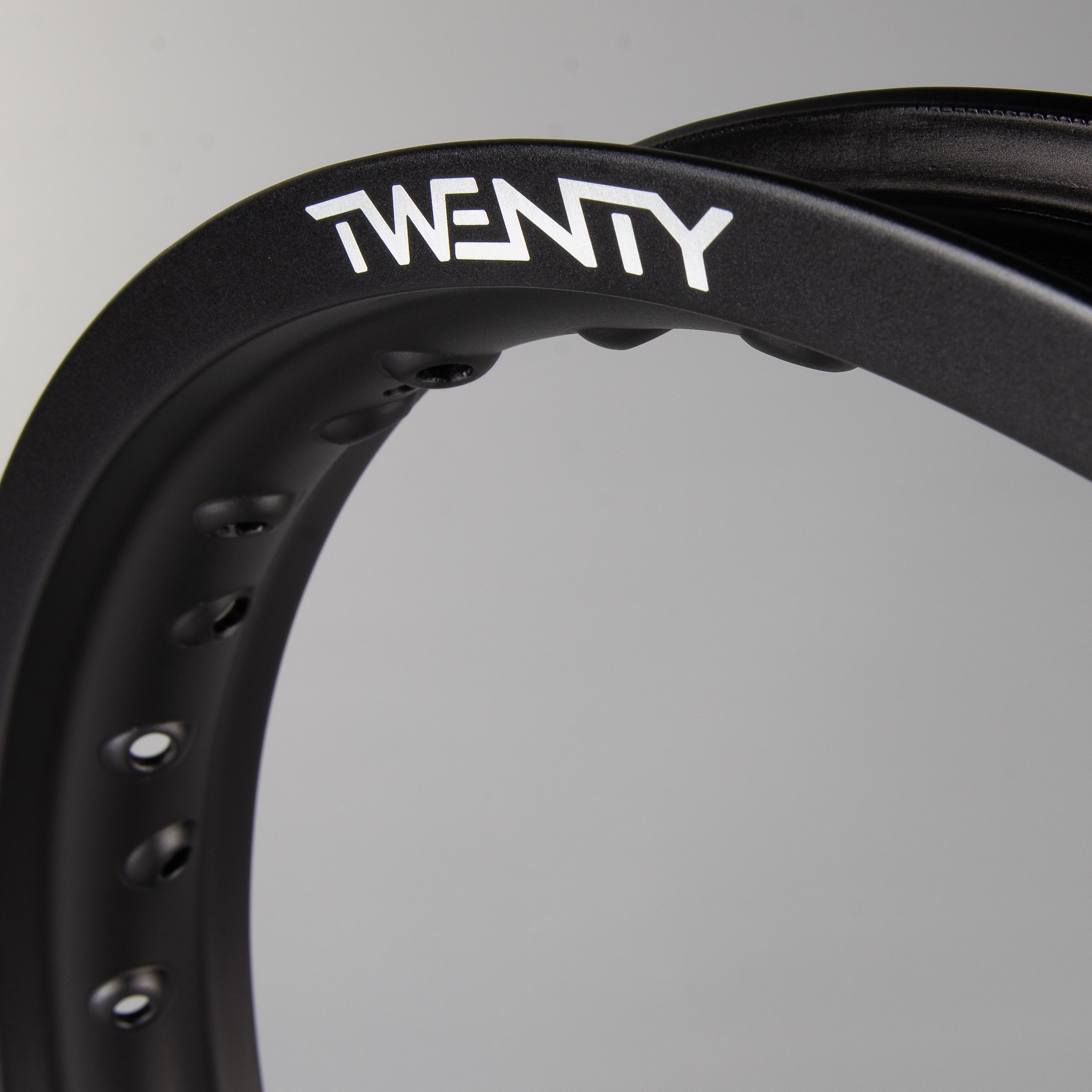 Obręcz Koła Tylnego Twenty 7050 T6 18