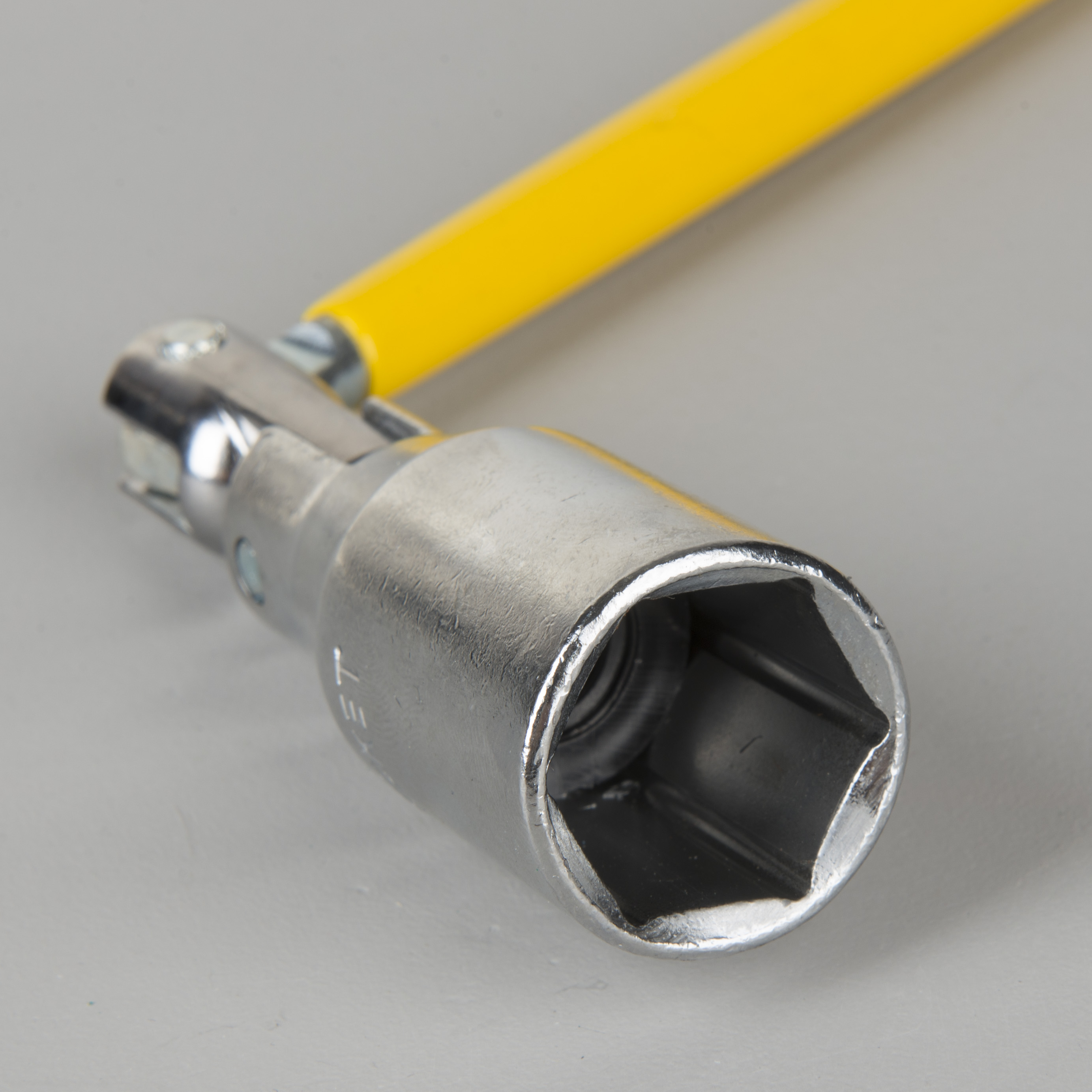 Llave de Bujía con mango-T con extremo movible JMP