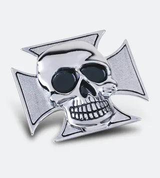Samolepka CustomAcces Skull Maltese Cross 76 x 63mm Chromová