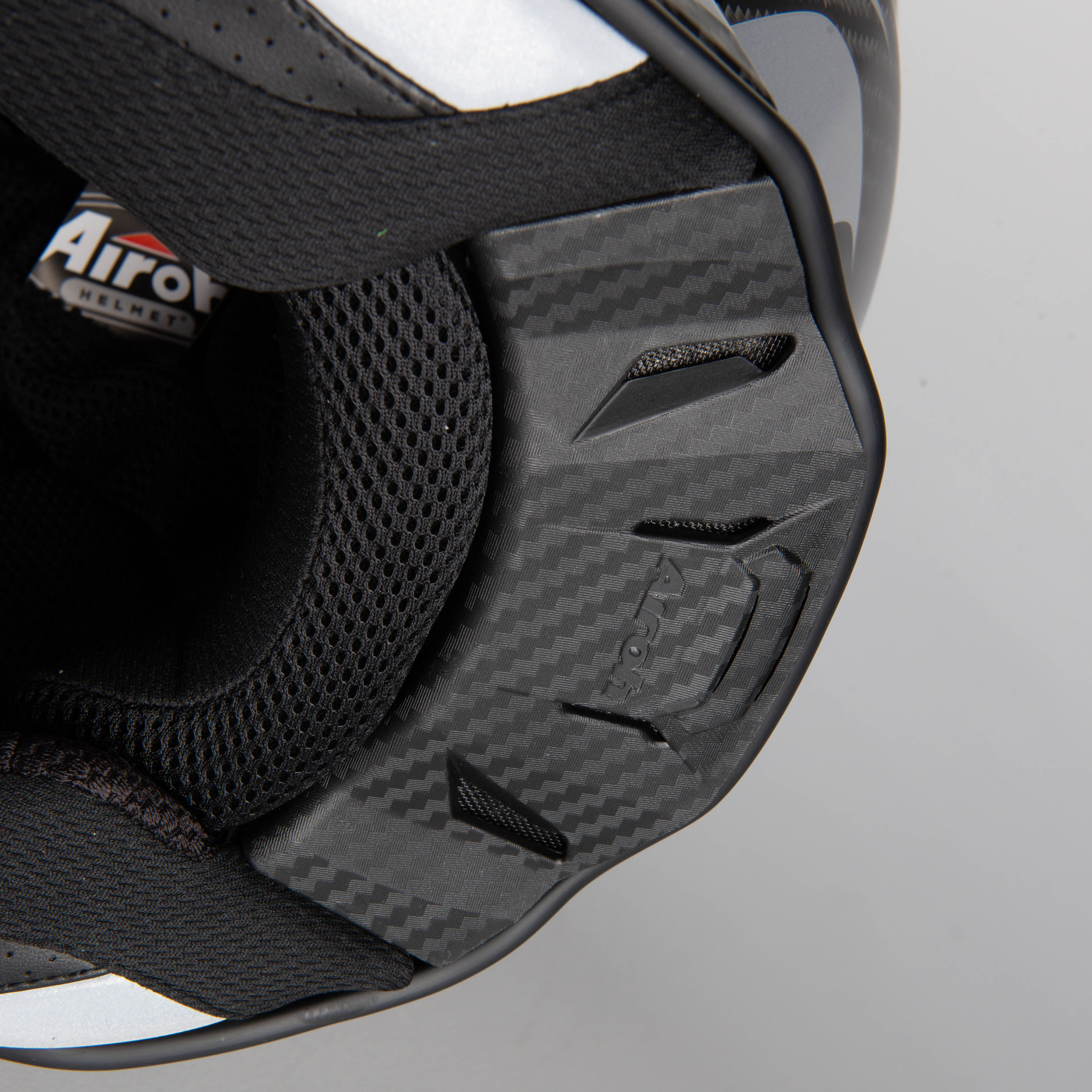 Casco Adventure Airoh Commander