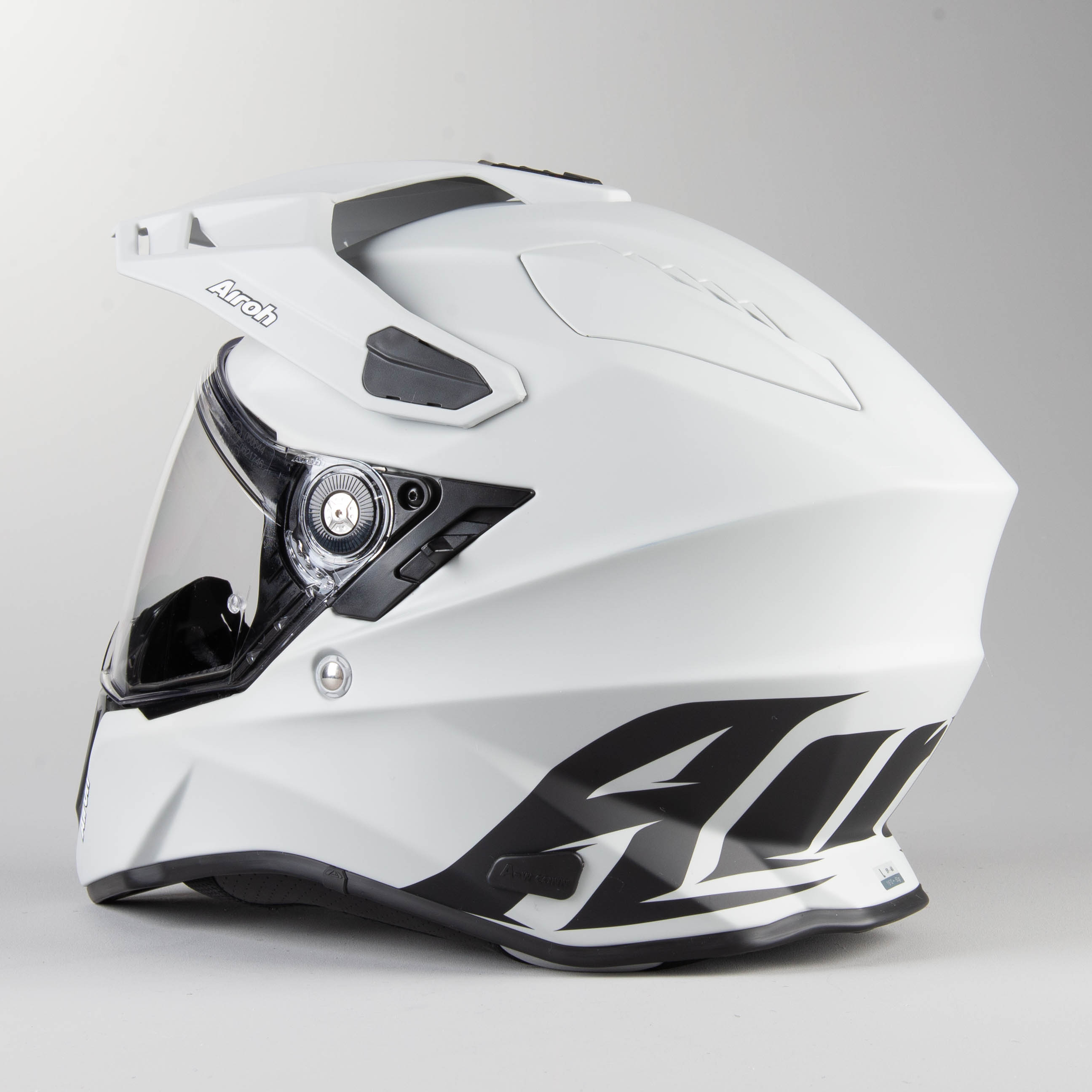 Adventure Helm Airoh Commander