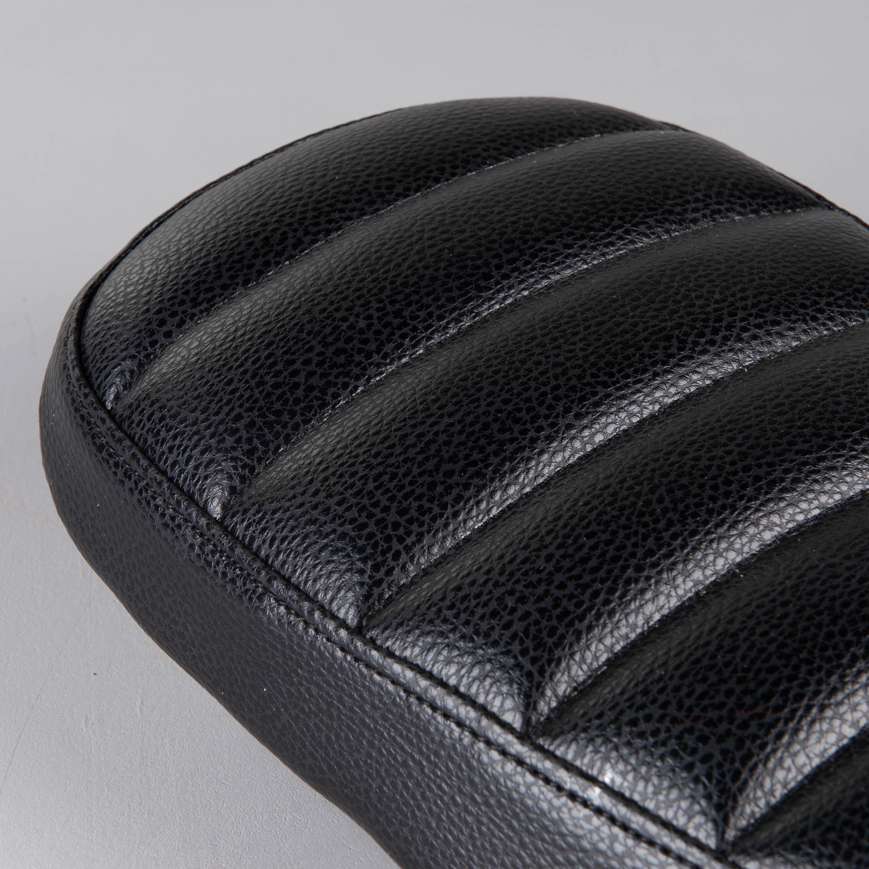 Snell Seat Kairo Bazar Black
