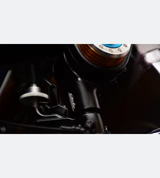 Ročaj Za Pritrditev Valter Moto Tip 2 Ø 53 Črn (Par)