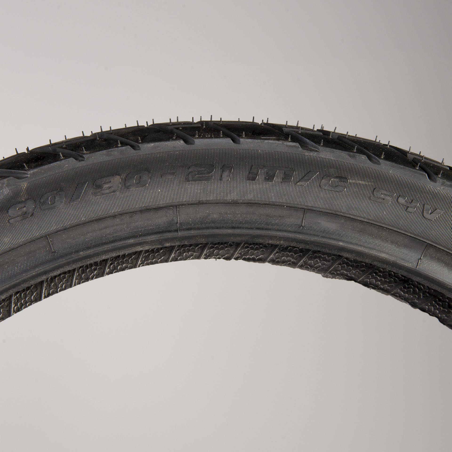 Neumático Trasero Metzeler Karoo Street 150/70 R 17 M/C 69V M+S TL