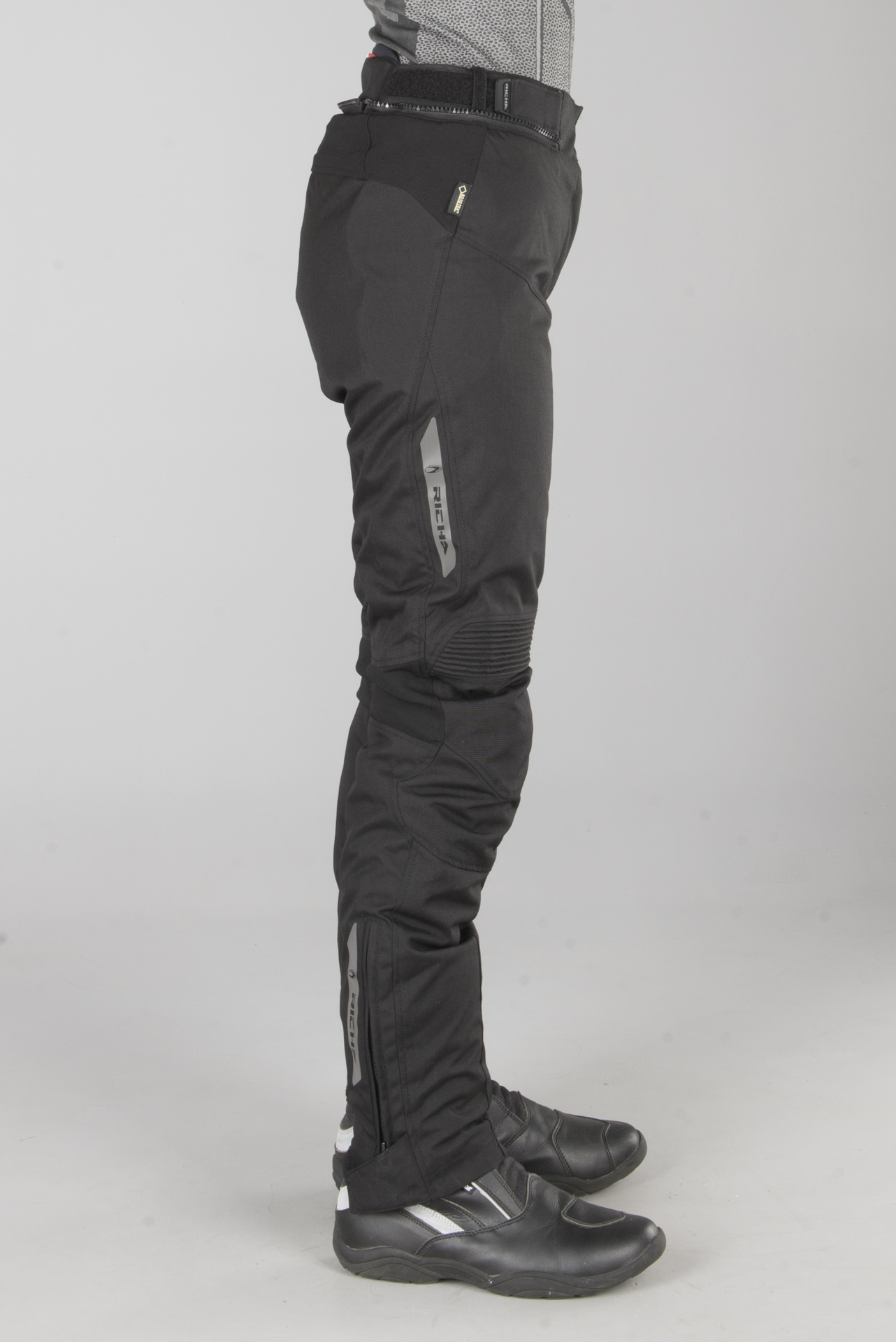 MC Bukse Dame Richa Cyclone Gore Tex® Lange ben Svart MC Bukse Richa Cyclone Gore Tex® Svart Laveste prisgaranti