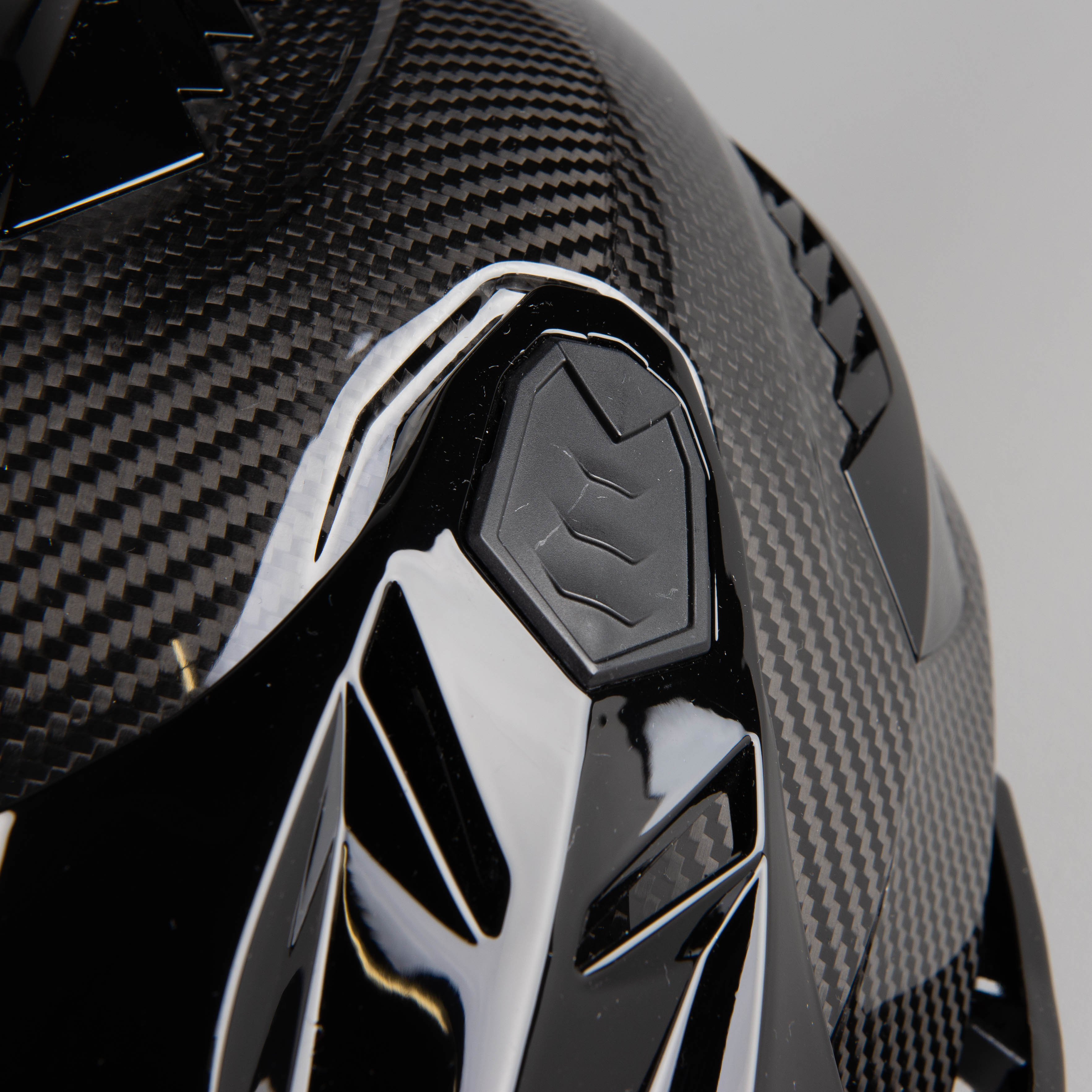 Casco Adventure Airoh Commander
