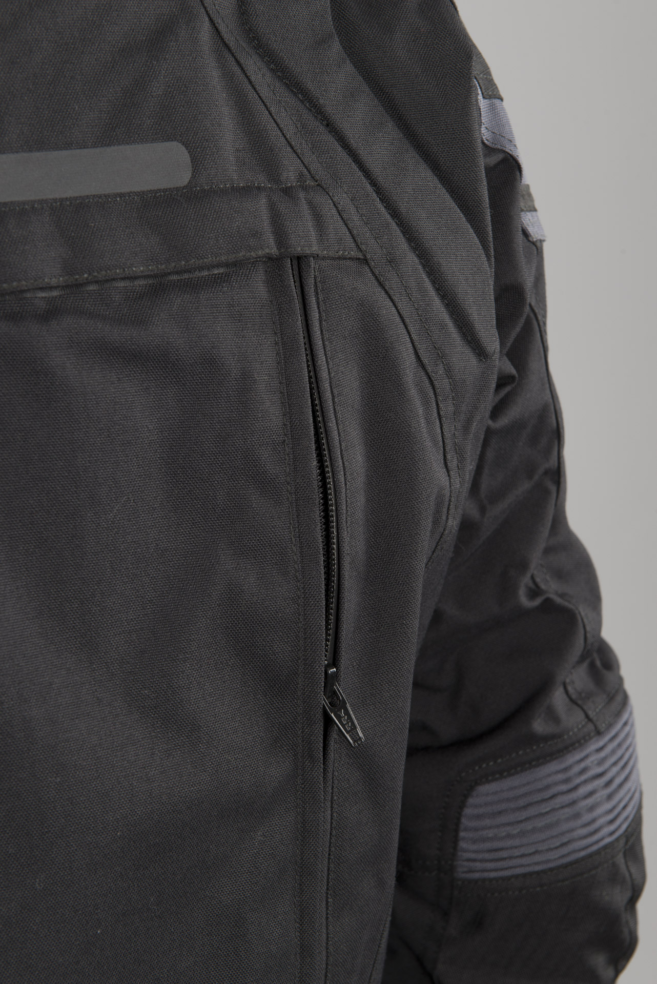 ON BOARD Addict Evo 4s MC Jacket