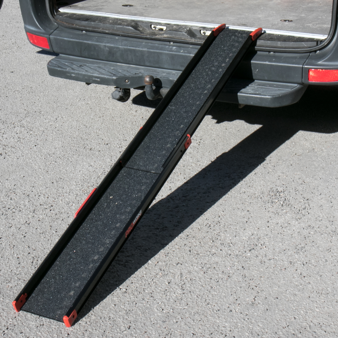 ProWorks Premium Extendable Loading Ramp 250kg - Get 25% off today ...