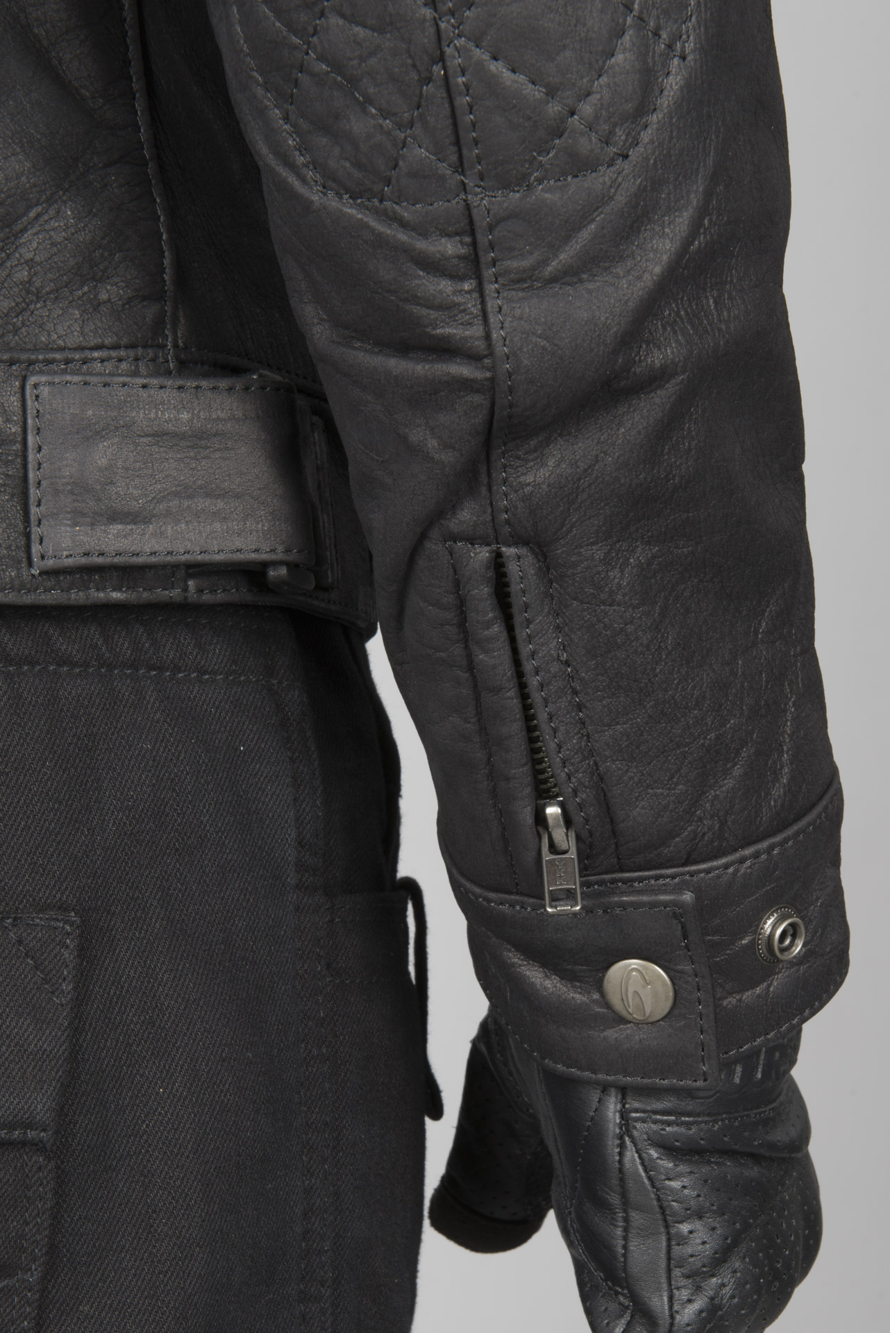MC Jakke Richa Detroit Svart Laveste prisgaranti xlmoto.no MC Jakke Richa Detroit Svart Laveste prisgaranti xlmoto.no