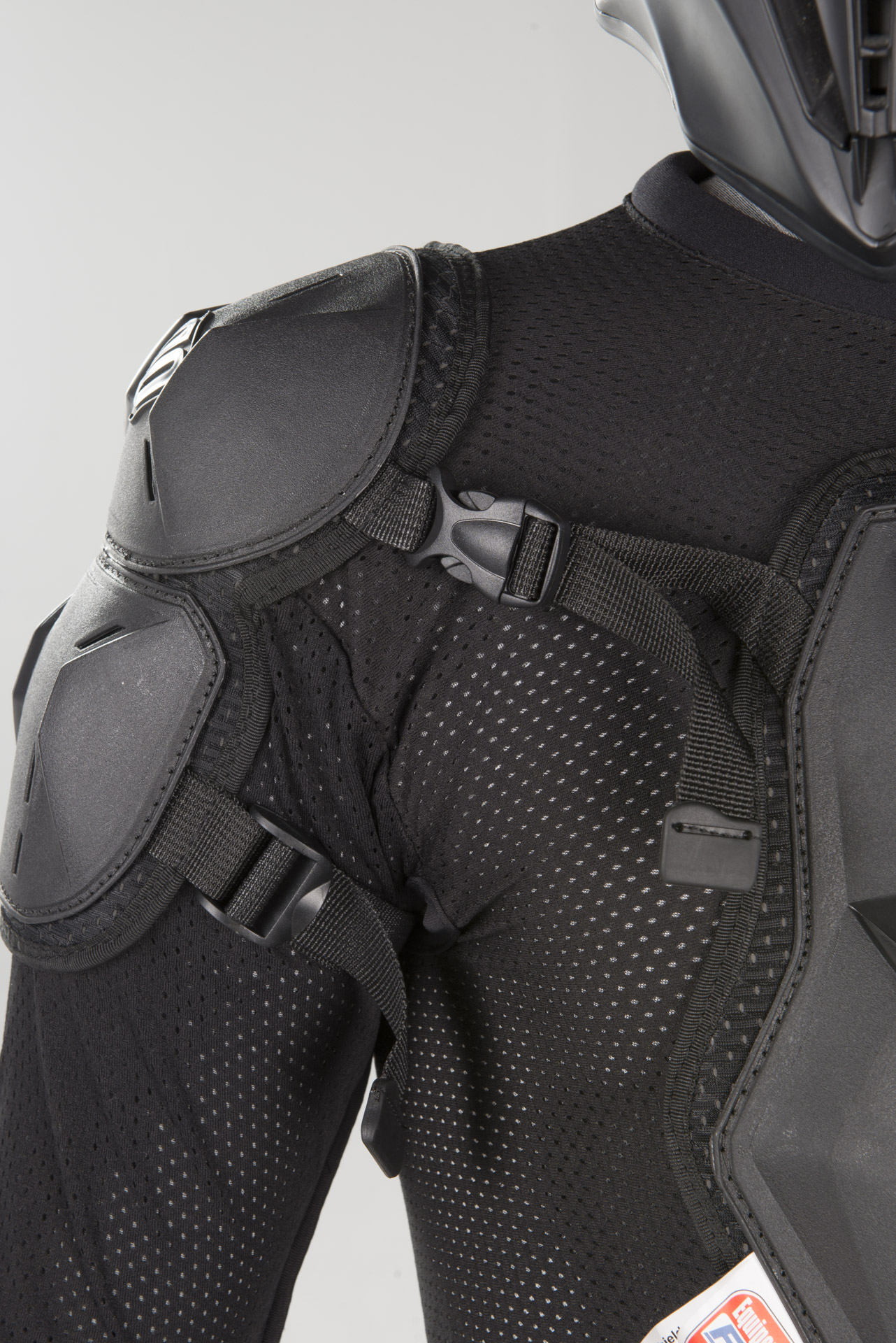 Protective Jacket Shot Optimal