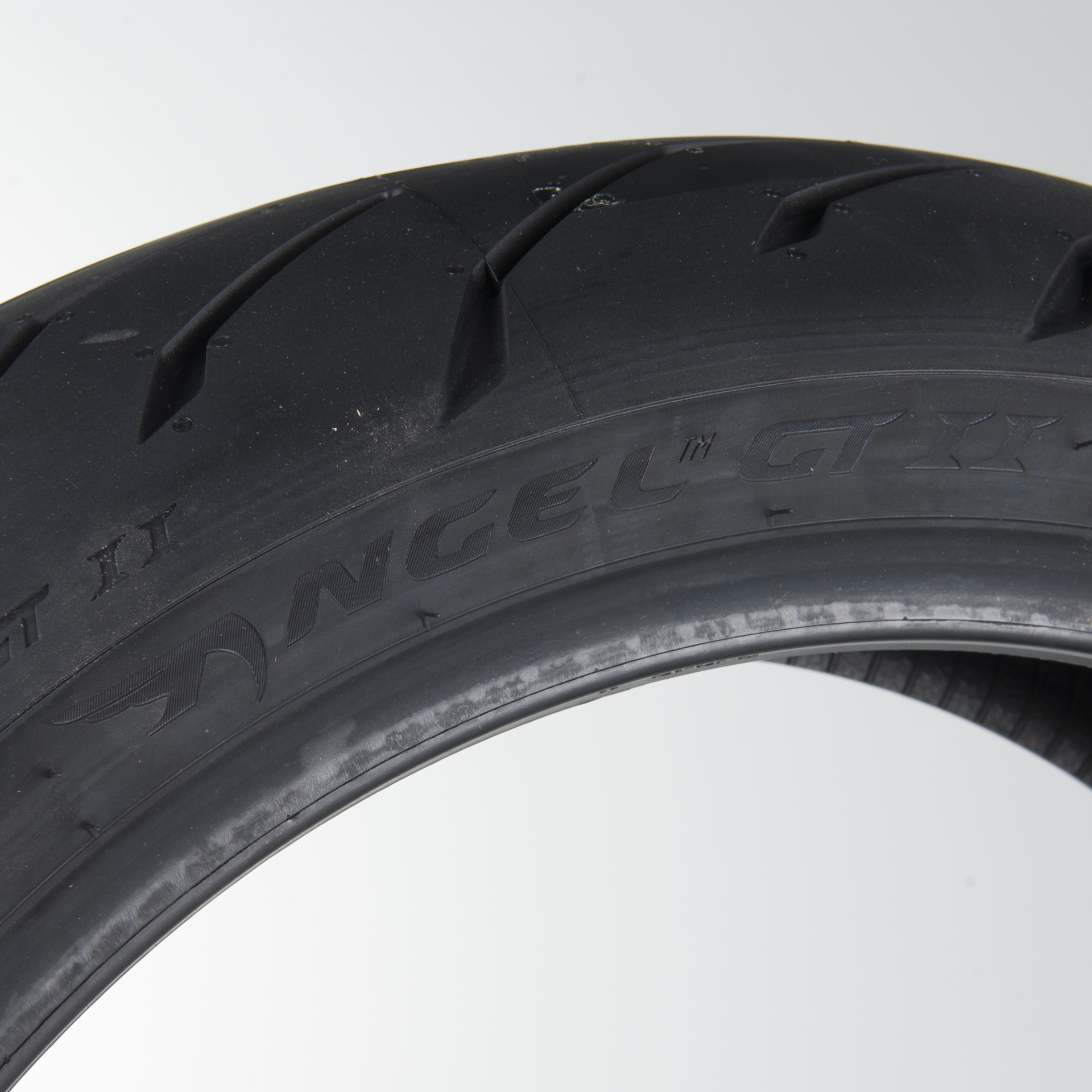 Neumático Trasero Pirelli Angel GT II