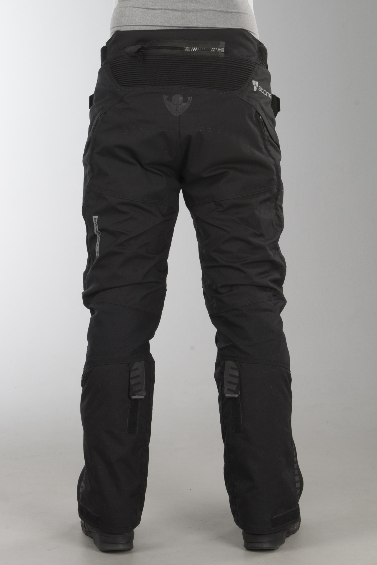 ON BOARD Stone 4 Seasons MC Trousers