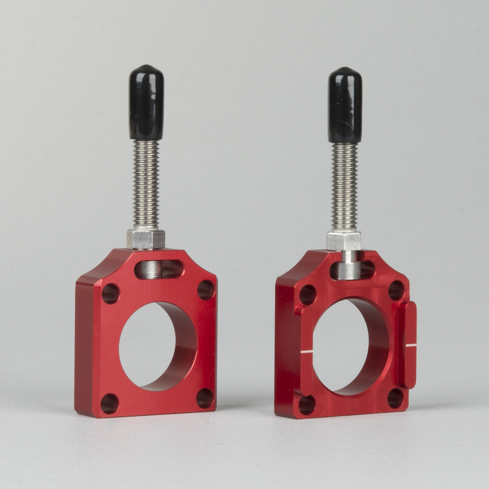 Achteras afstandhouder / bevestiging voor kettingspanner BOLT