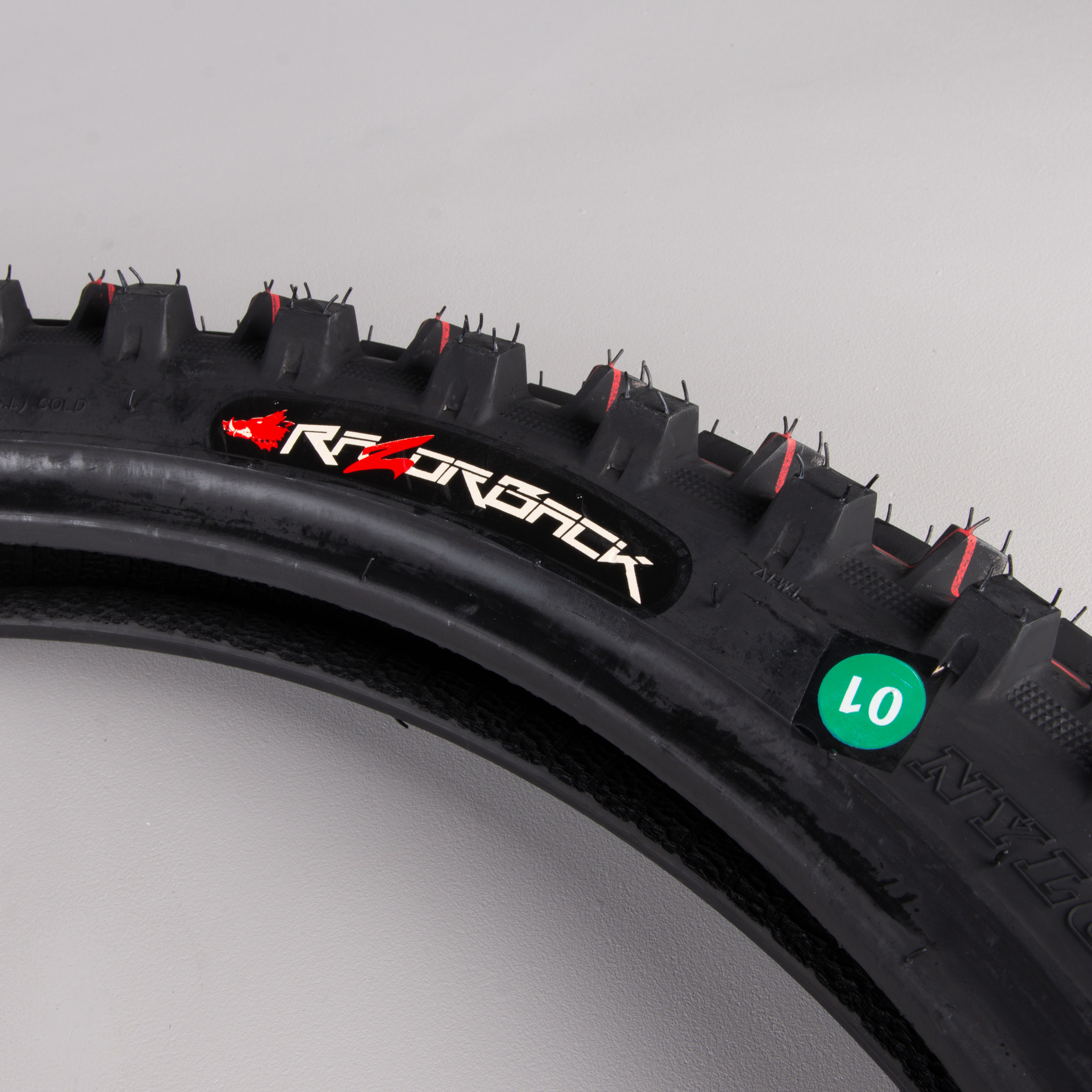 Pneu Cross Avant Razorback Allround 21"