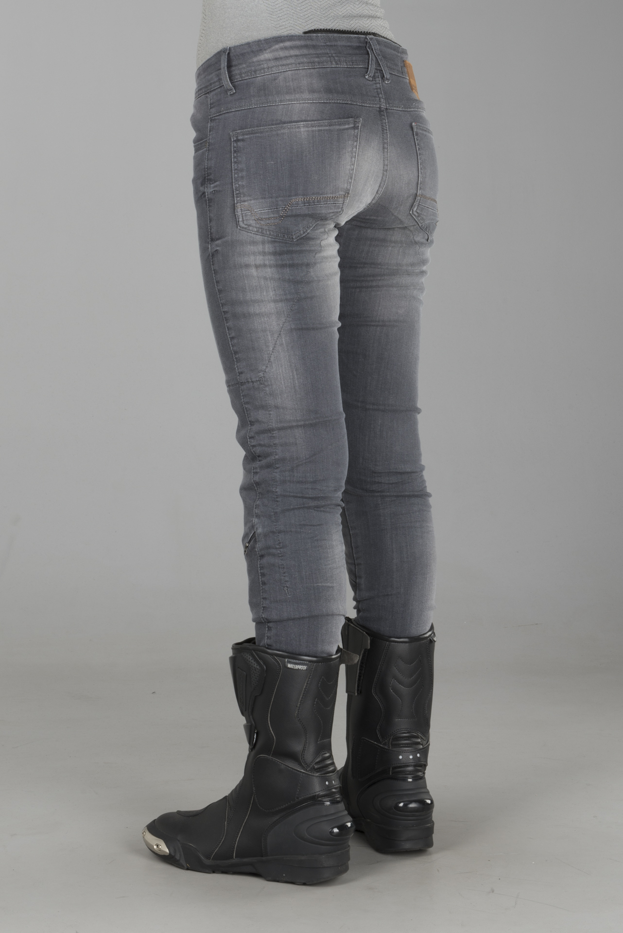 Vaqueros de Moto Mujer Macna Jenny Lavado