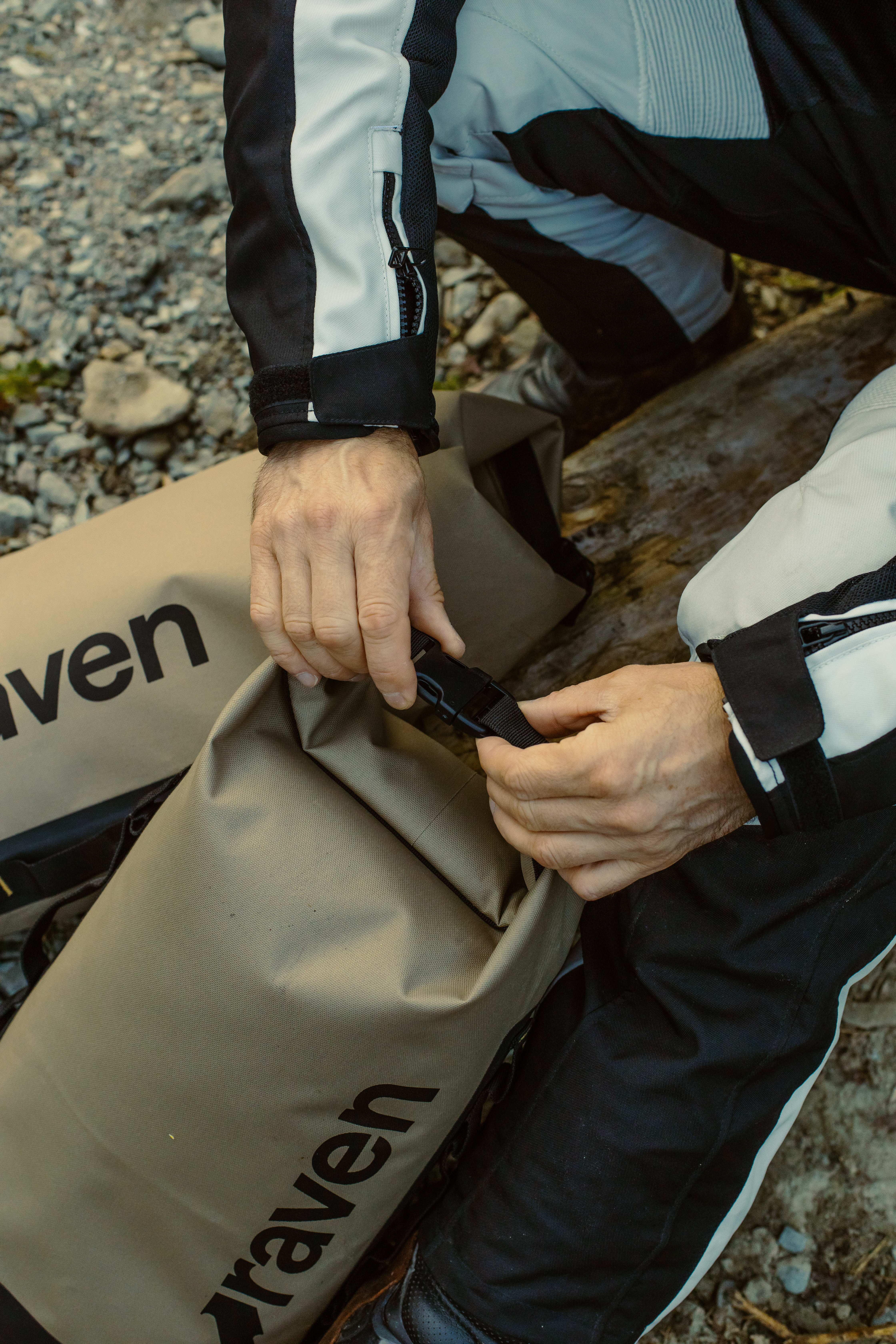 Dry Bag Raven Fält Black-Mustard