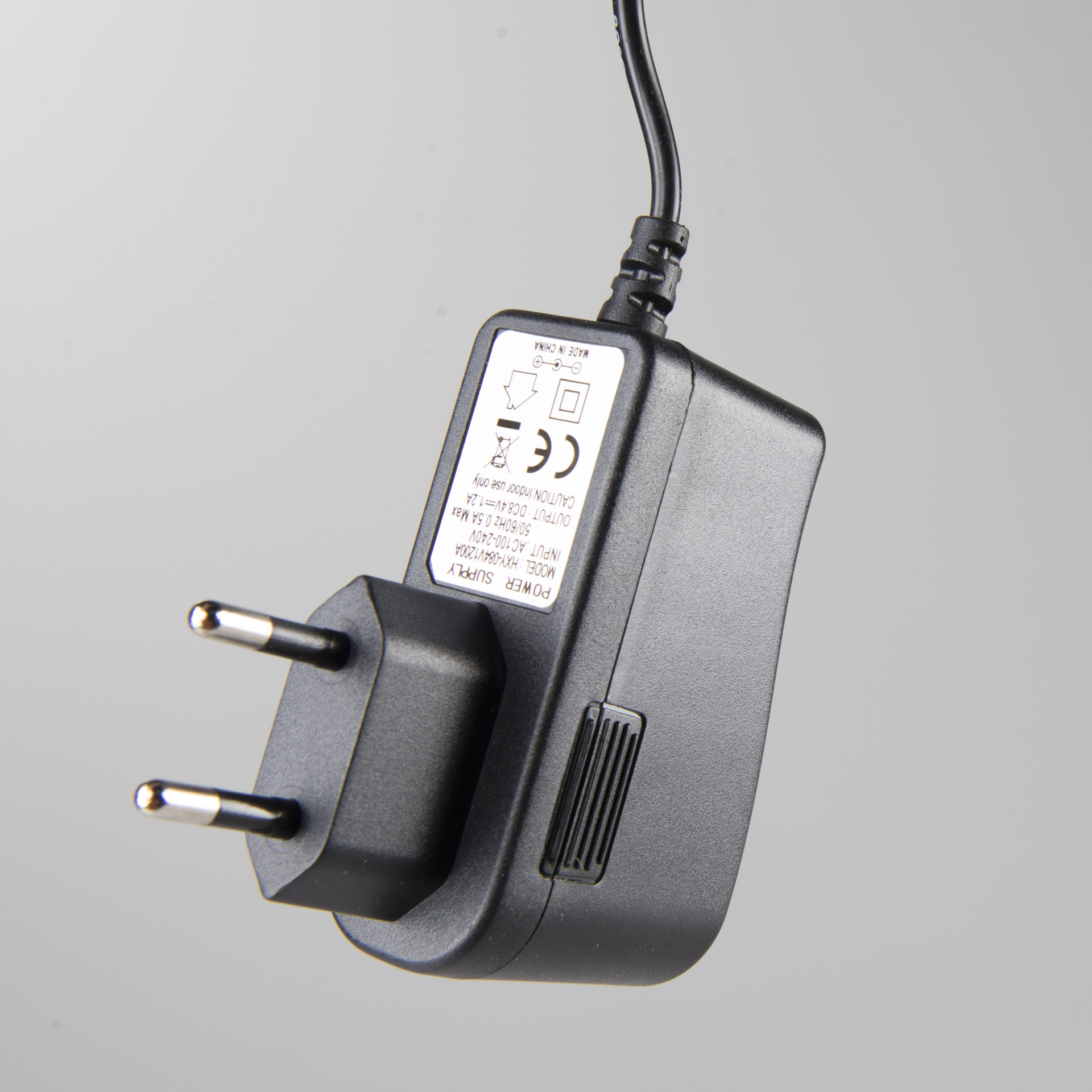 Garibaldi Heated Battery Charger