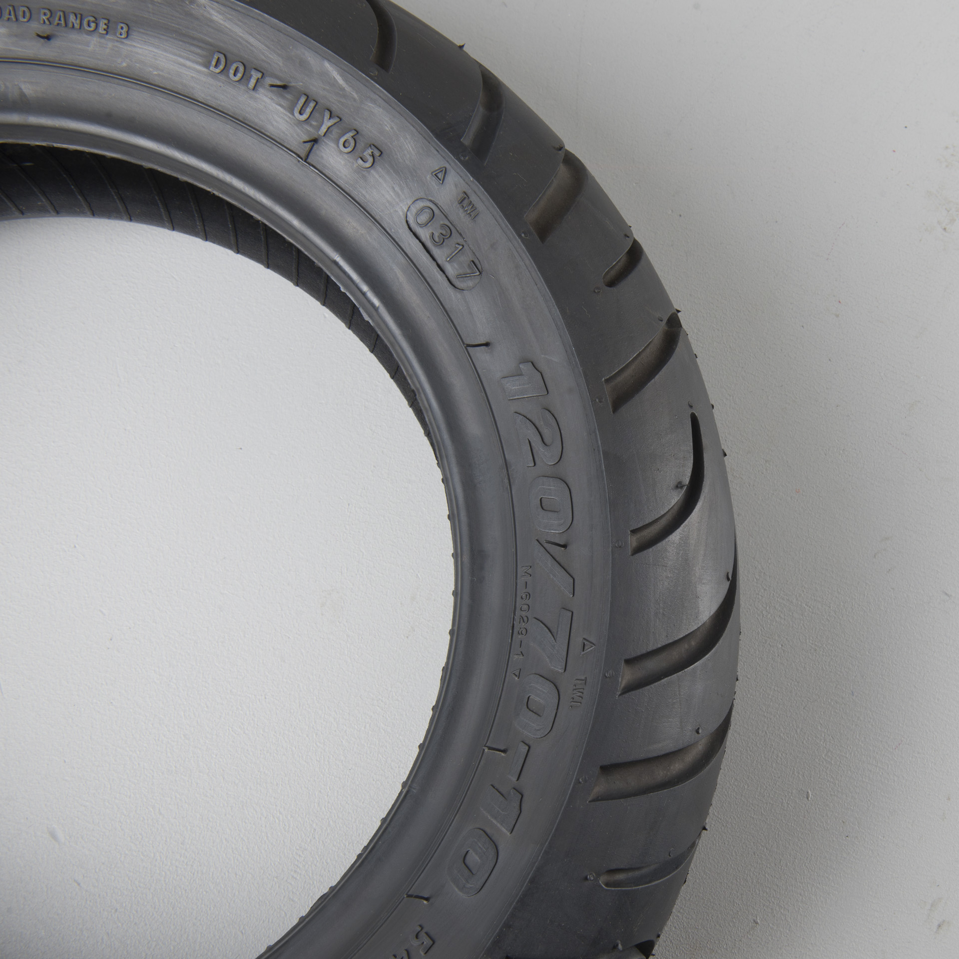 Maxxis M6029 Rear MC Tyre 10"