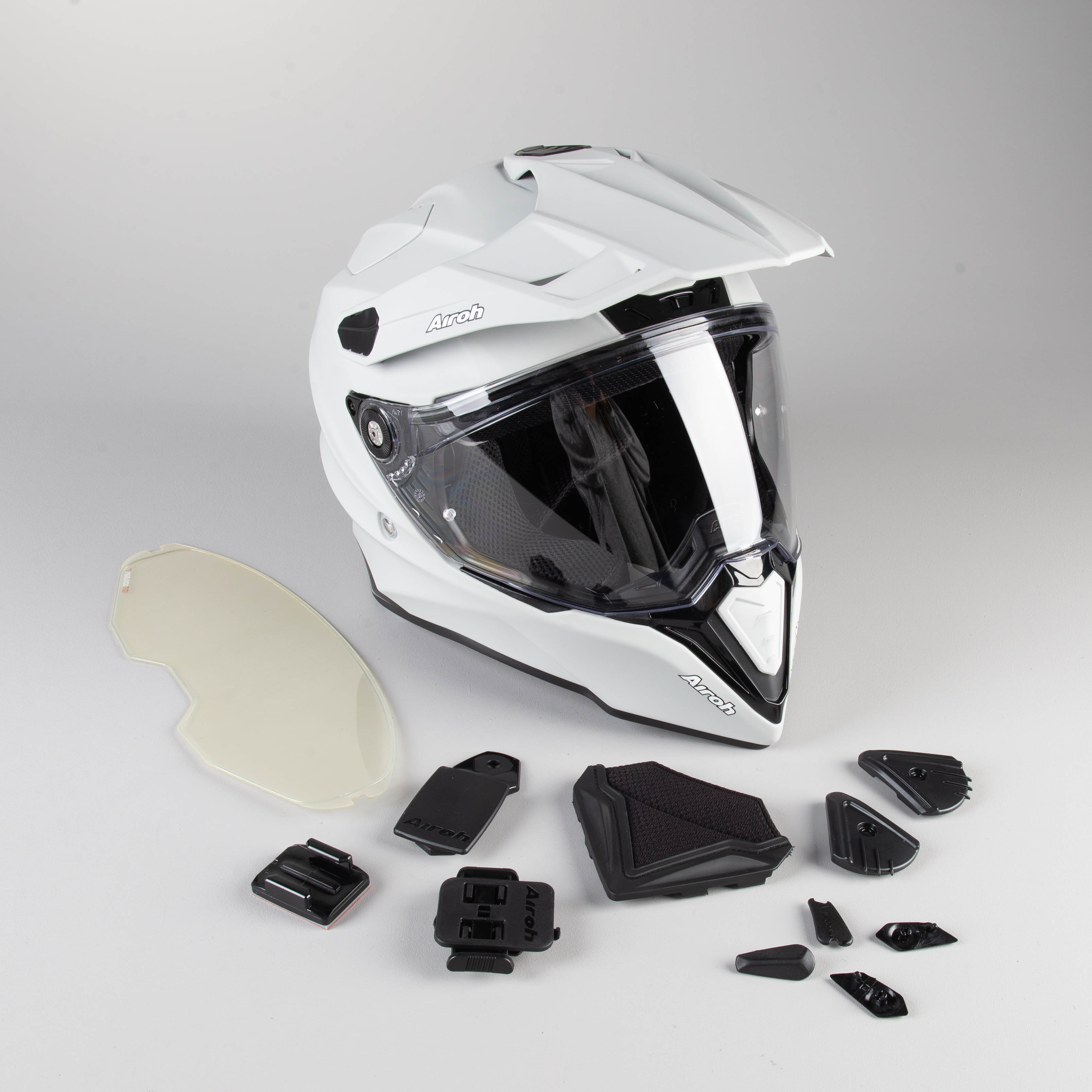 Adventure Helm Airoh Commander