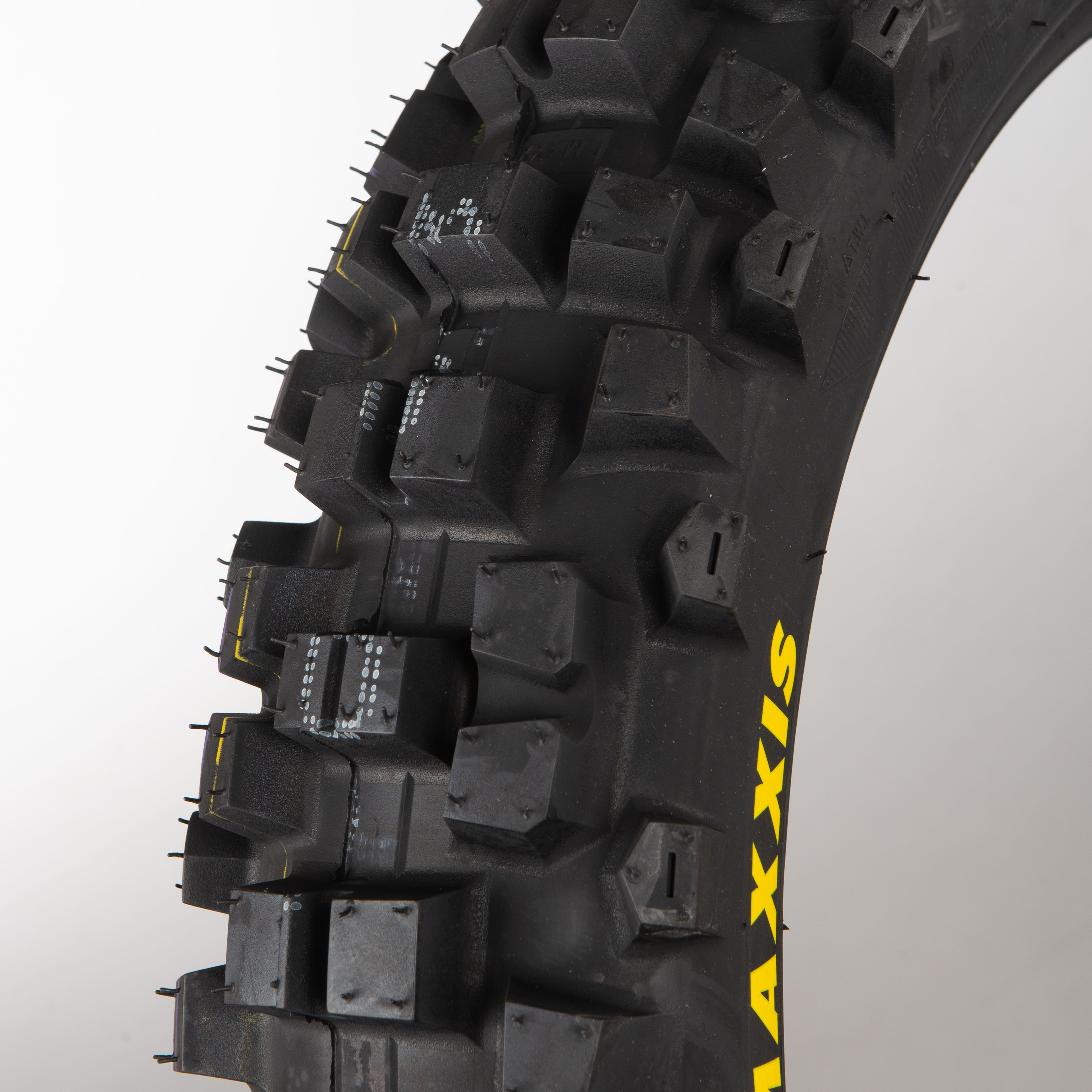 Neumático Trasero Maxxis Maxxcross IT M7305 19"