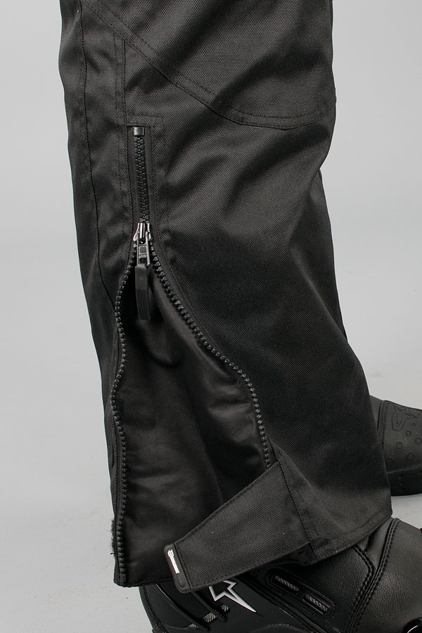 Course Two Seasons Women’s Motorcycle Jacket