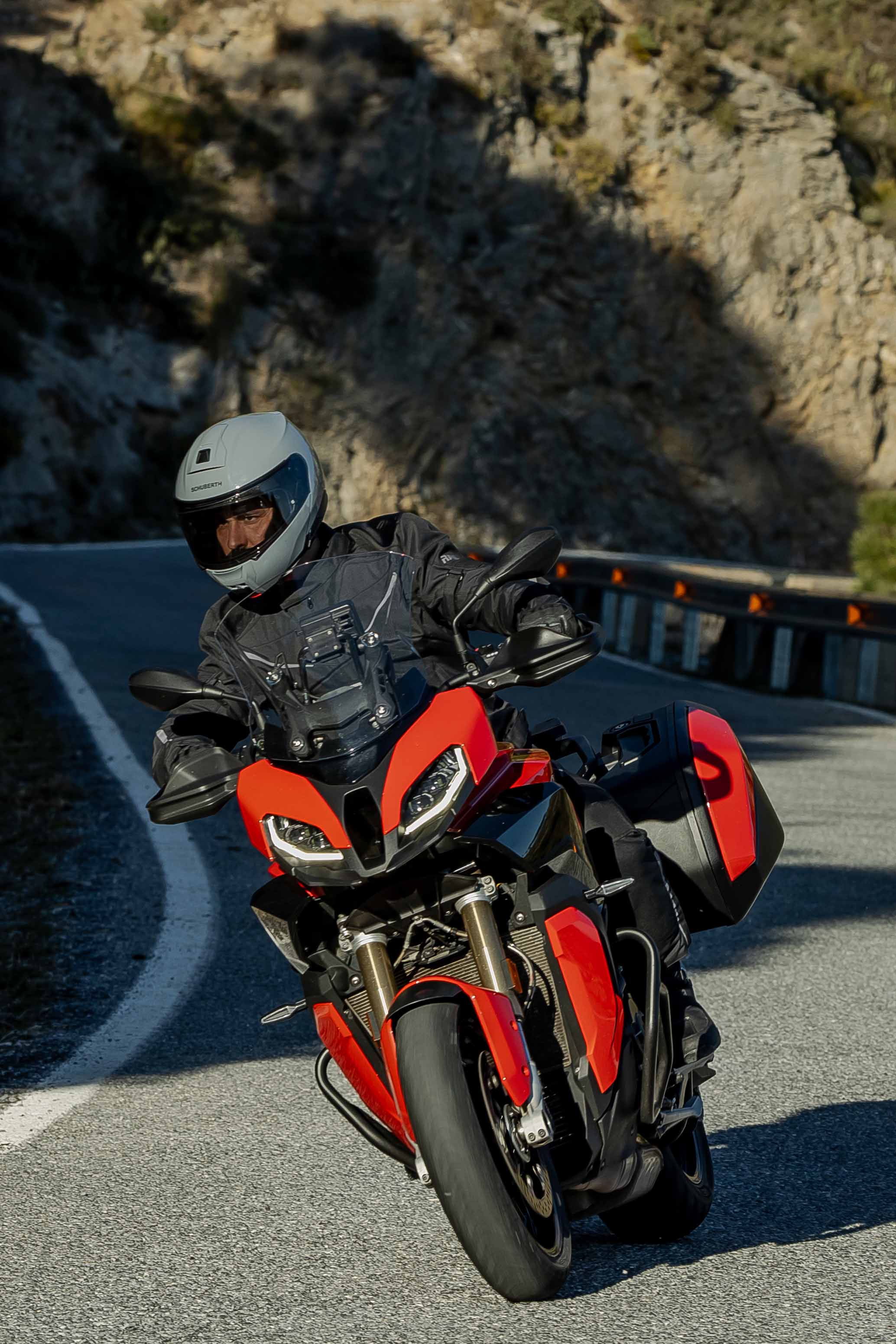 Raven Ostrava TX Air+ MC Jacket | 24MX