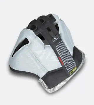 Interiér Helmy Klim F4 Comfort Liner Šedá