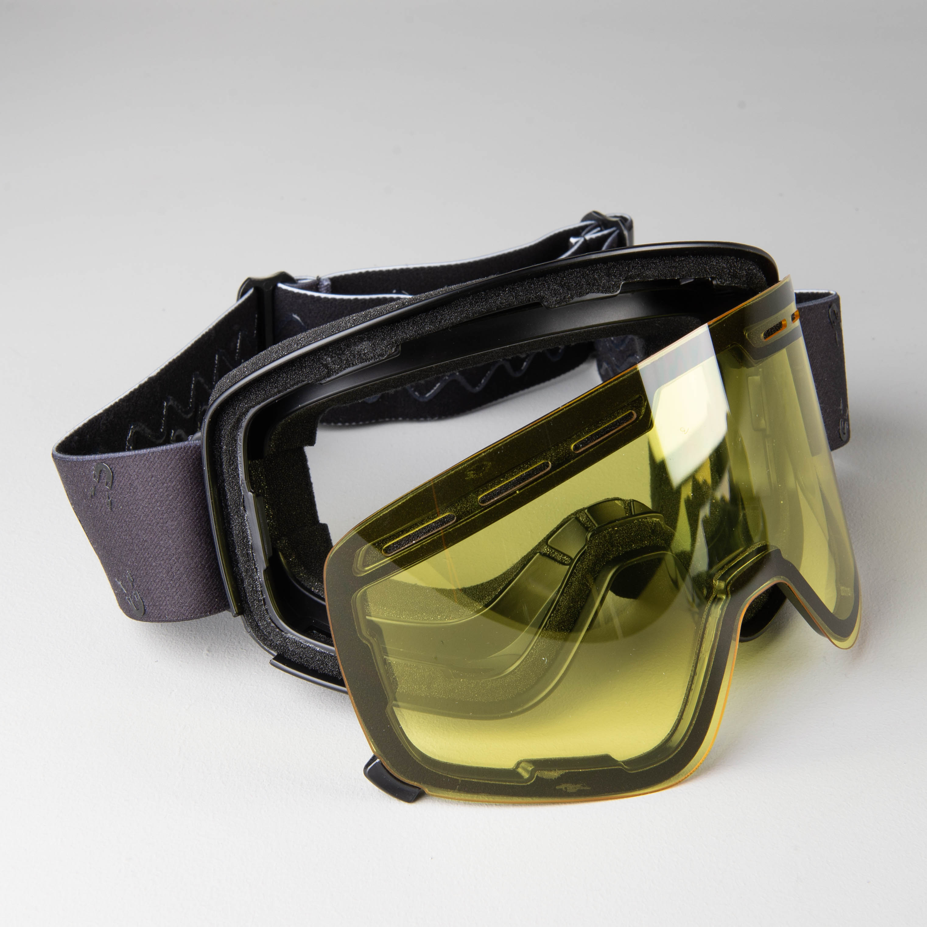 Raven Edge VentMax Magnetic Blackout Snow Goggles Lens