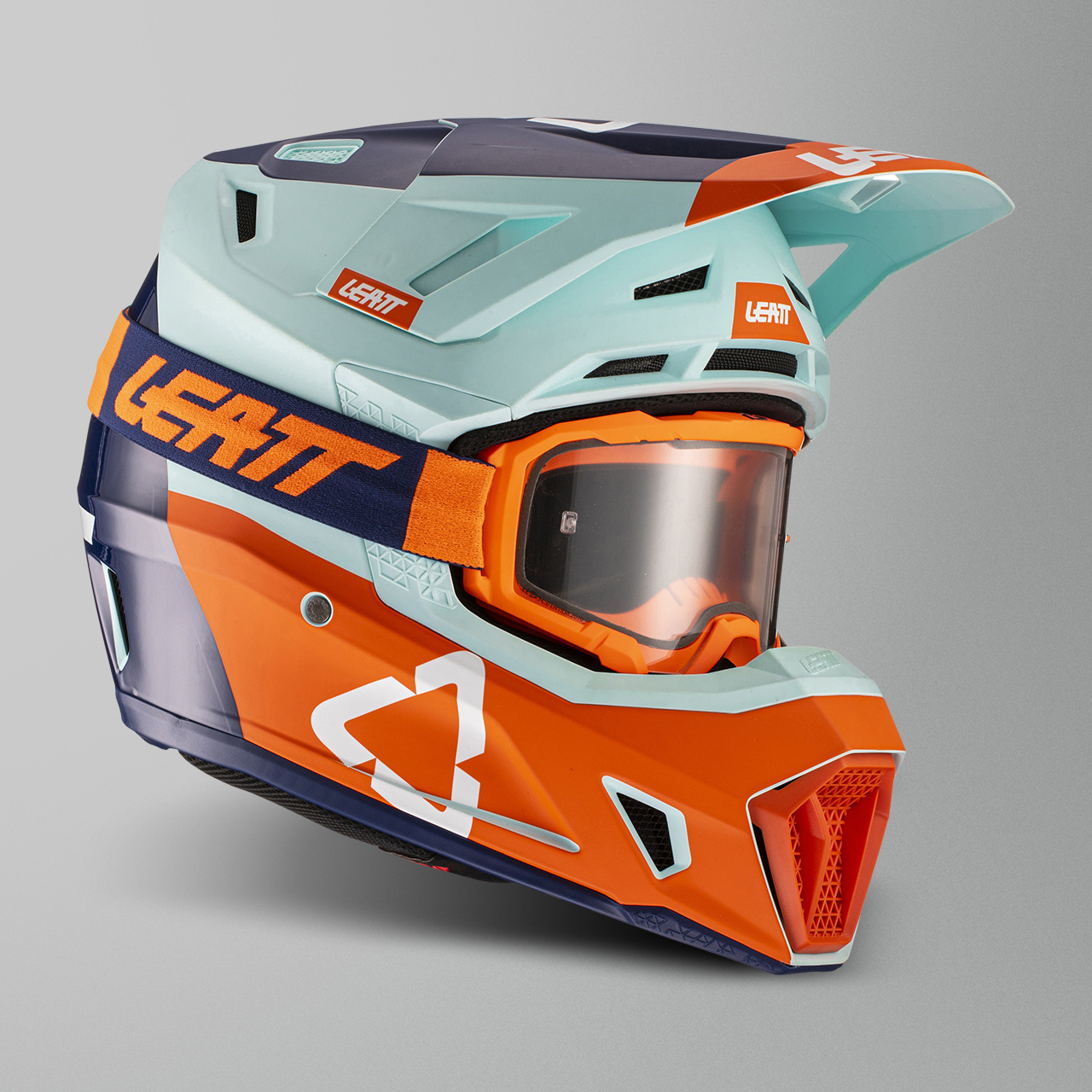 Leatt Moto 7 5 Mx Helmet Kit Ice Buy Now Get 40 Off 24mx Com