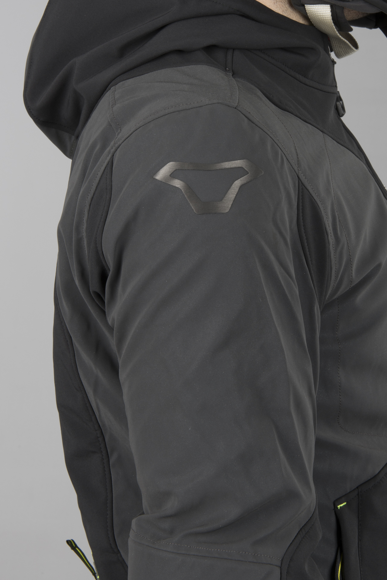 Chaqueta Softshell de Moto Macna Aytee Night Eye