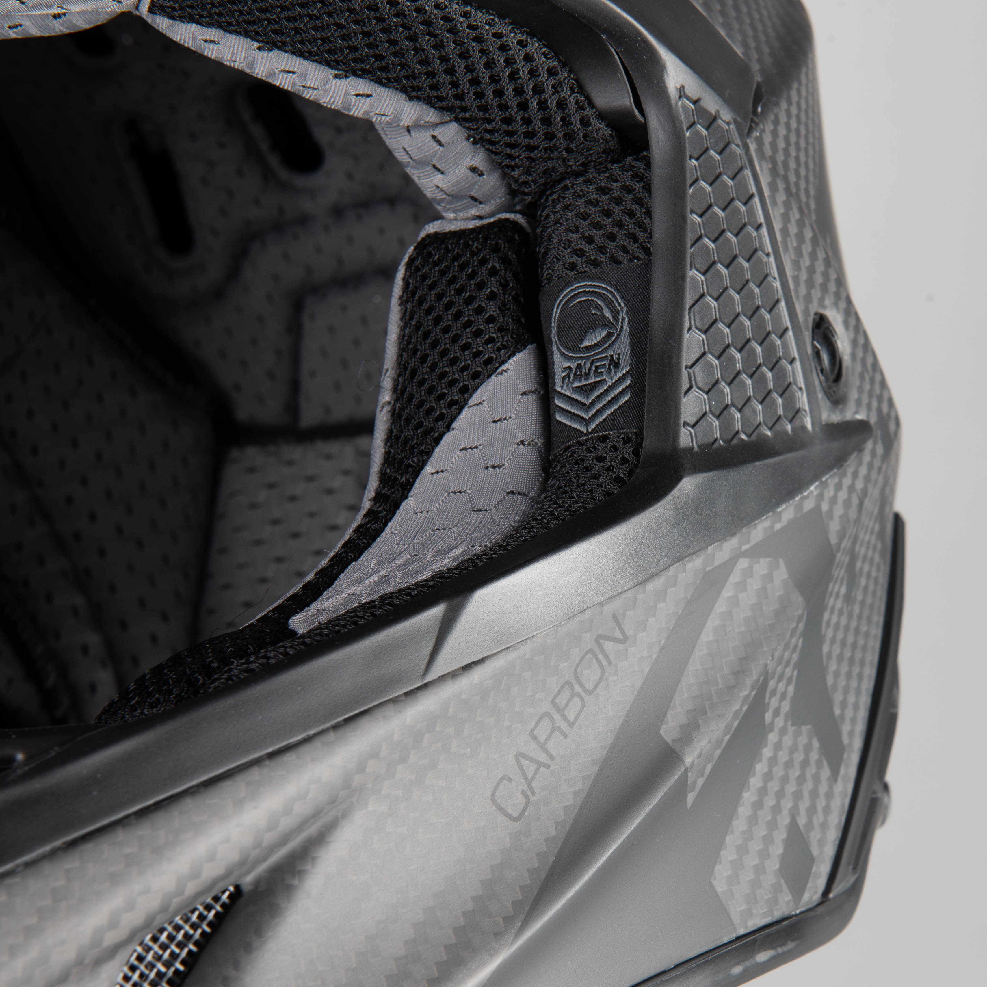 Casco de Cross Raven Ipsum